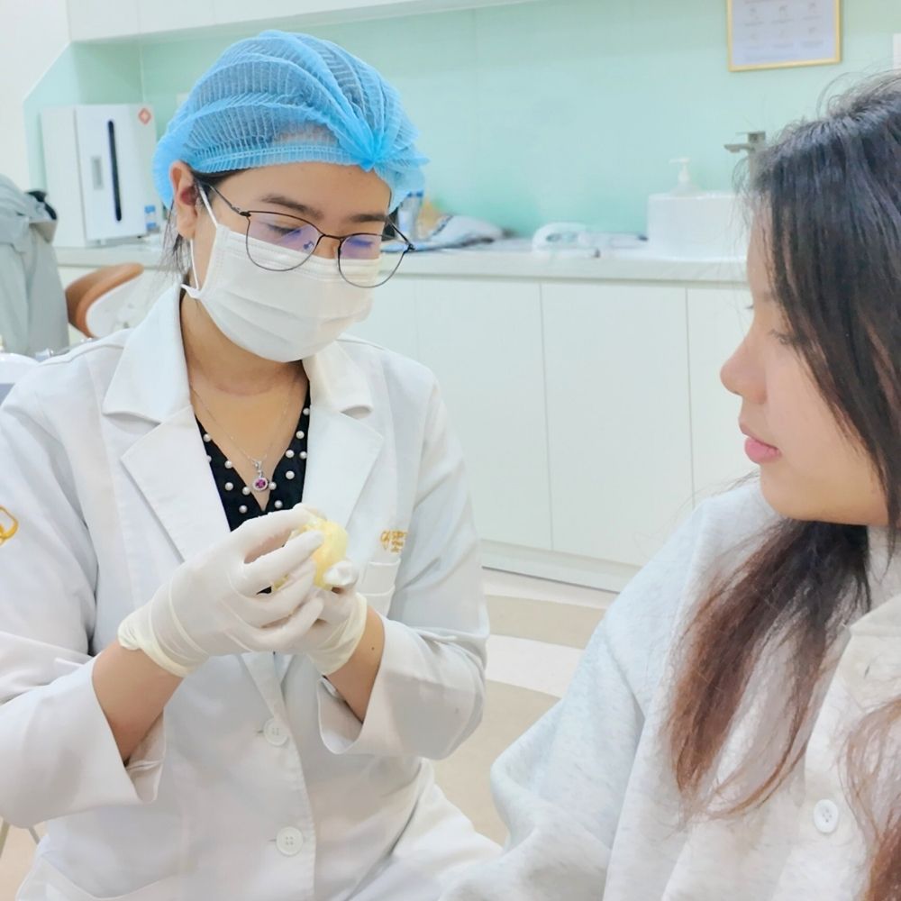 Răng sứ Cercon là gì? phân loại và ưu nhược điểm trong nha khoa