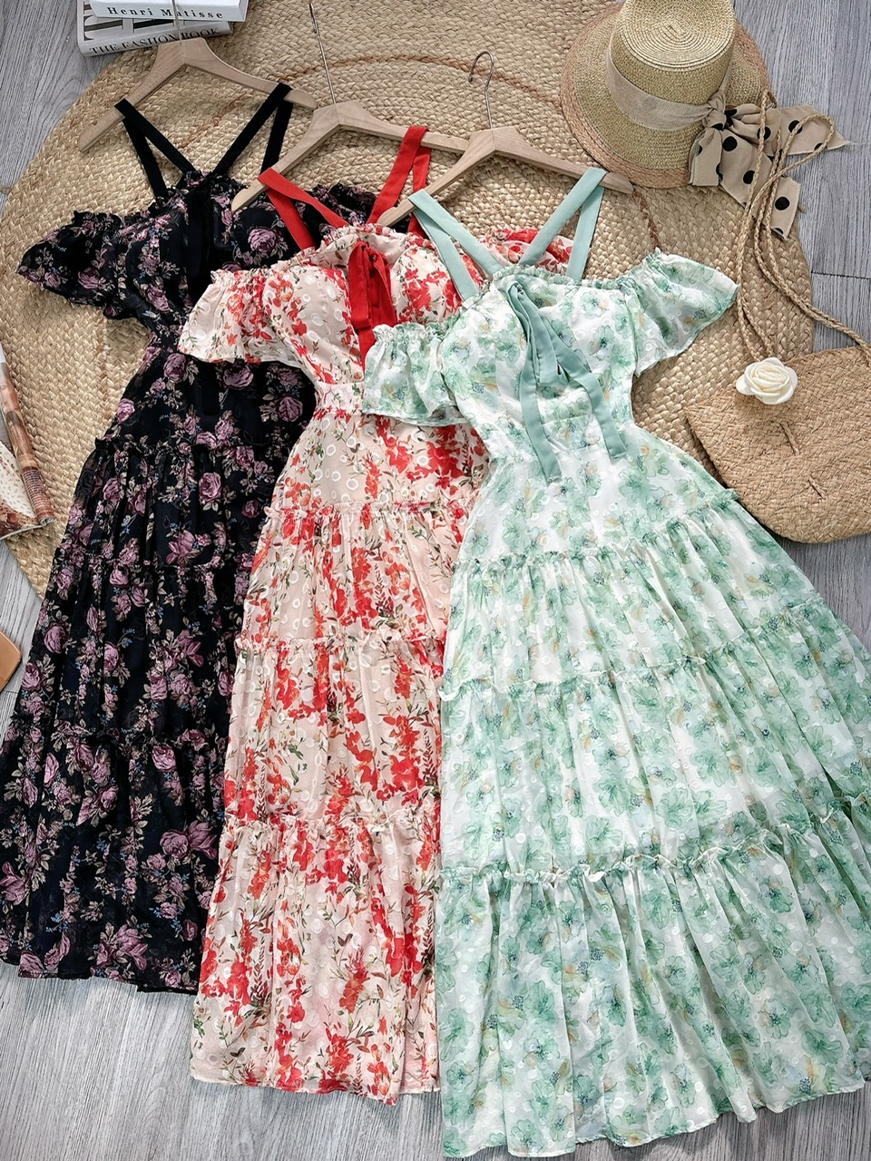 Đầm Maxi Hoa Tay Ngắn Cổ Yếm Dáng Dài Xòe Đi Biển Đi Tiệc MIMIX - FJ3