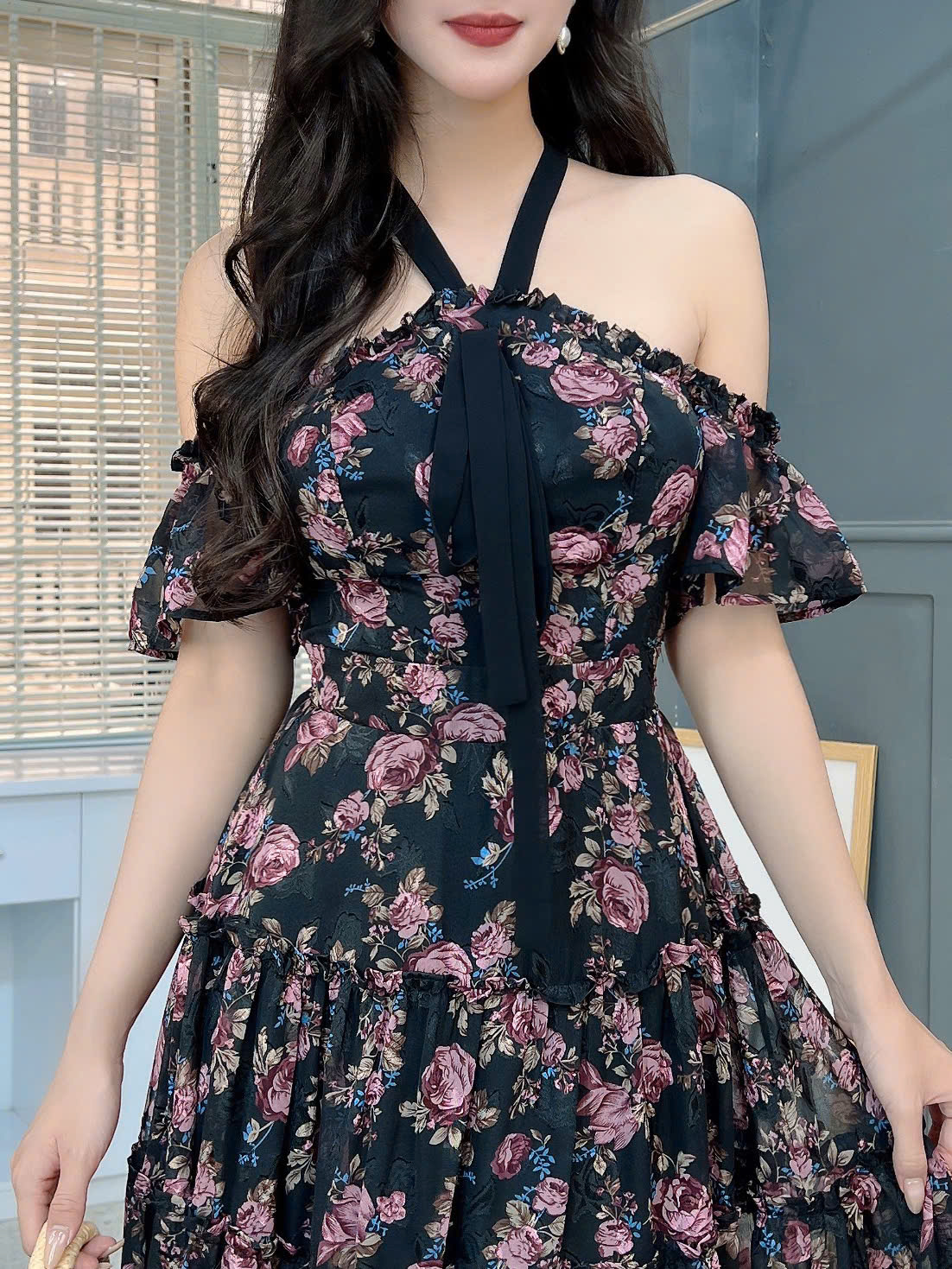 Đầm Maxi Hoa Tay Ngắn Cổ Yếm Dáng Dài Xòe Đi Biển Đi Tiệc MIMIX - FJ3