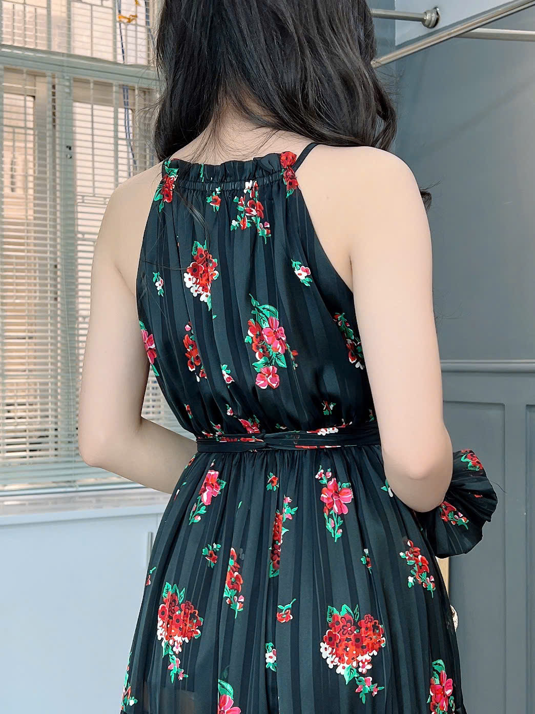 Đầm Maxi Yếm Bo Chun Eo Vải Tơ Mặc Đi Biển Đi Tiệc Mimix - FF6