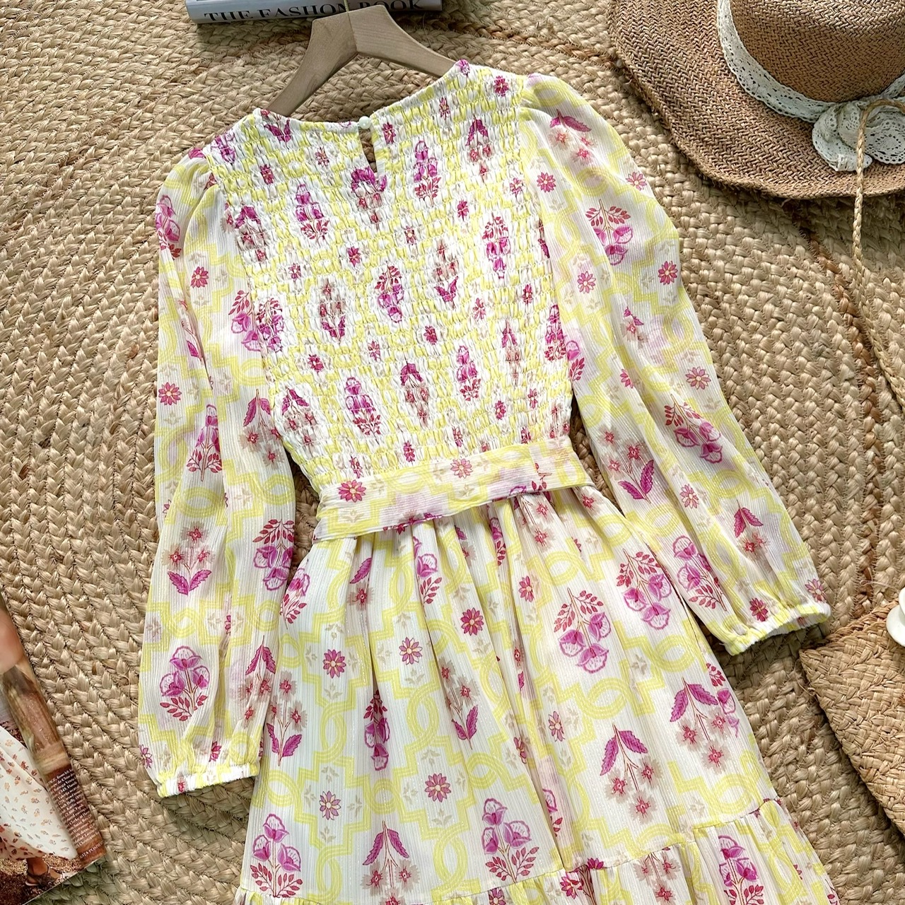 Váy Maxi Hoa Tay Dài Smocking Thân Dáng Dài Chất Tơ Đi Du Lịch MIMIX - FD9