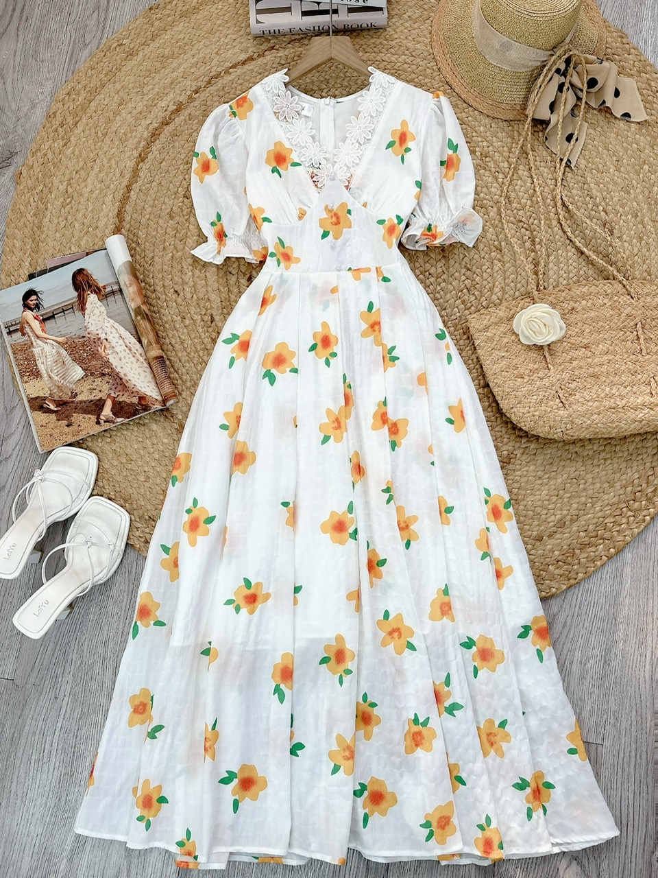 Váy Maxi Cổ V Viền Ren Dáng Dài Chất Cotton In Hoa Đi Dạo Phố MIMIX - FD8