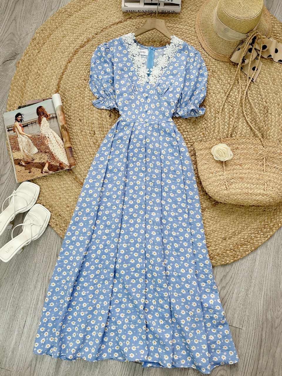 Váy Maxi Cổ V Viền Ren Dáng Dài Chất Cotton In Hoa Đi Dạo Phố MIMIX - FD8