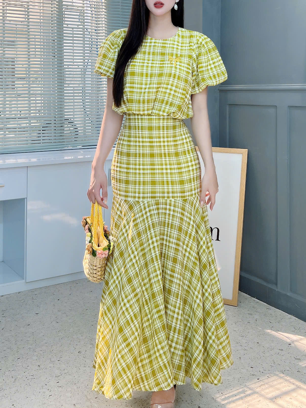 Set Váy Caro Nữ Áo Bí Thuê Nơ Mix Chân Váy Đuôi Cá Dáng Dài Chất Tơ Caro Đi Biển Đi Tiệc MIMIX - FI3