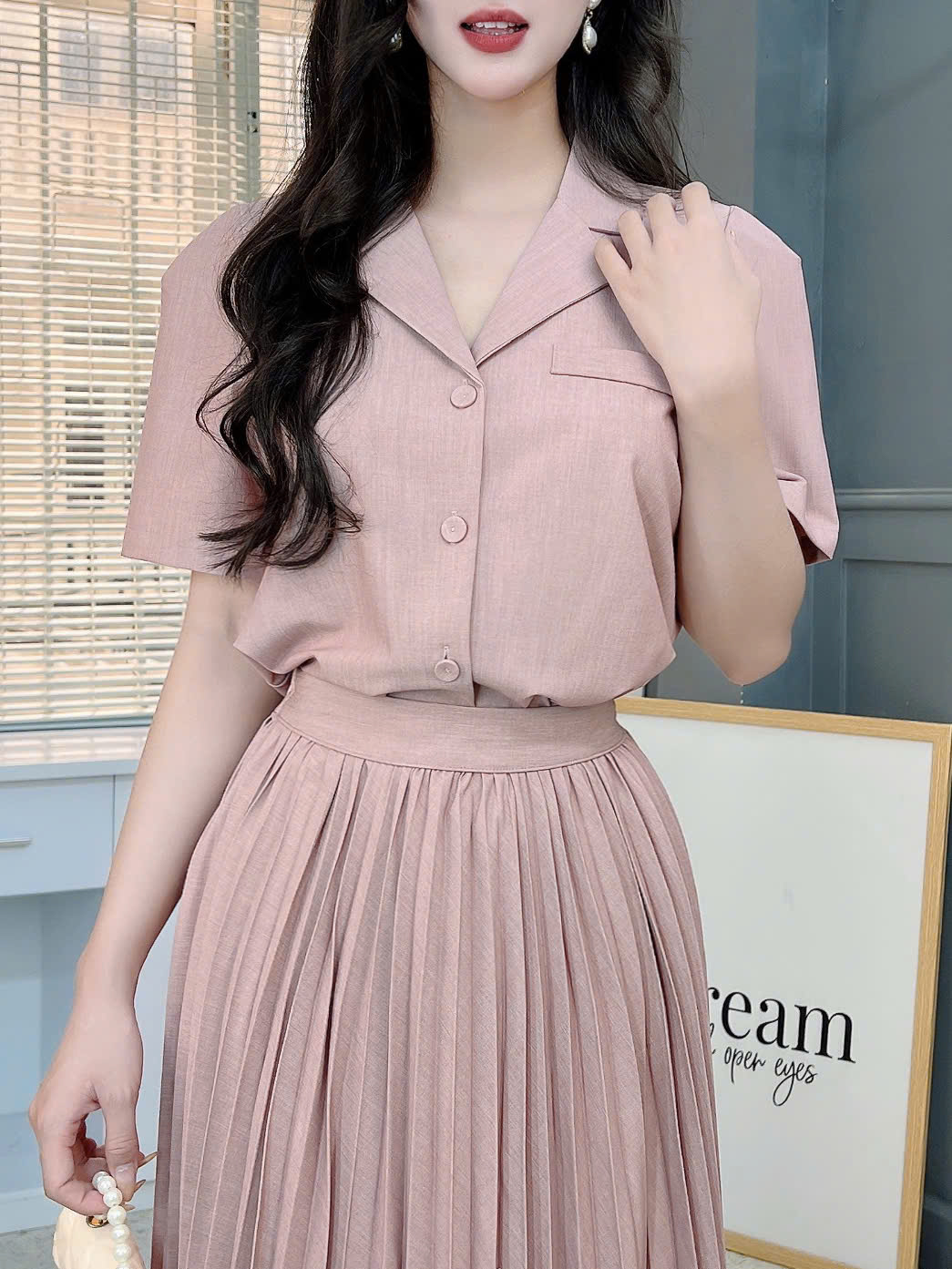 Set Váy Nữ Chân Váy Dập Ly Mix Áo Vest Tay Ngắn Chất Chéo Hàn Công Sở MIMIX - FJ1