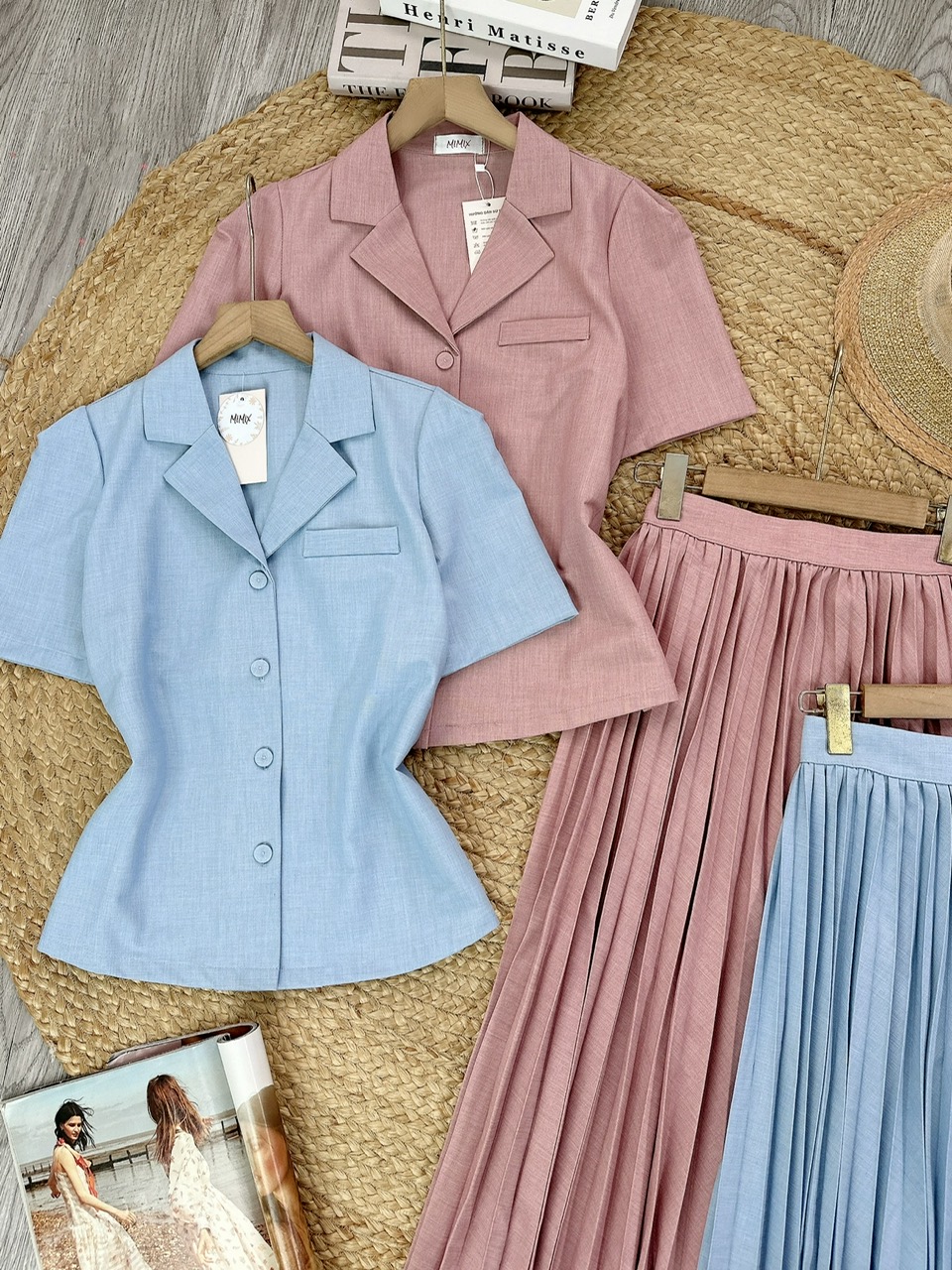 Set Váy Nữ Chân Váy Dập Ly Mix Áo Vest Tay Ngắn Chất Chéo Hàn Công Sở MIMIX - FJ1