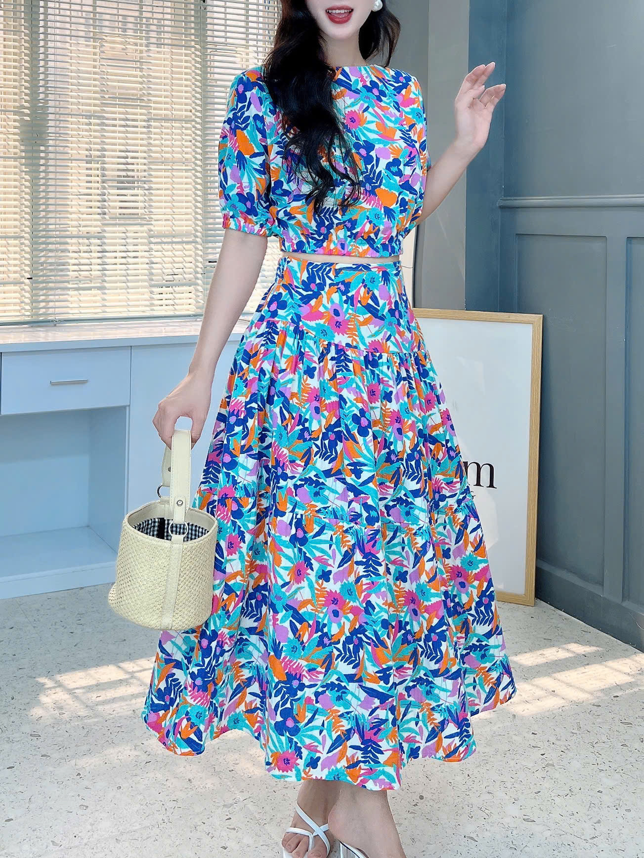 Set Váy Nữ Áo Croptop Cổ Tròn Bo Eo Mix Chân Váy Dáng Dài Xòe 3 Màu Đi Biển Đi Tiệc MIMIX - FJ9