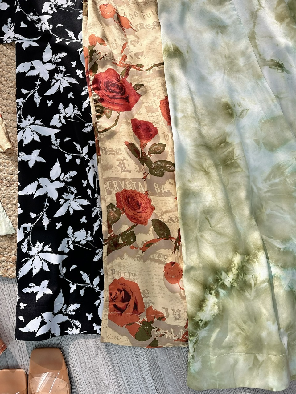 Set Bộ Áo Cổ Đổ Áo 2 Dây Vạt Chéo Mix Quần Dáng Suông Dài Họa Tiết Chất Satin Lạnh Đi Tiệc MIMIX - FK1