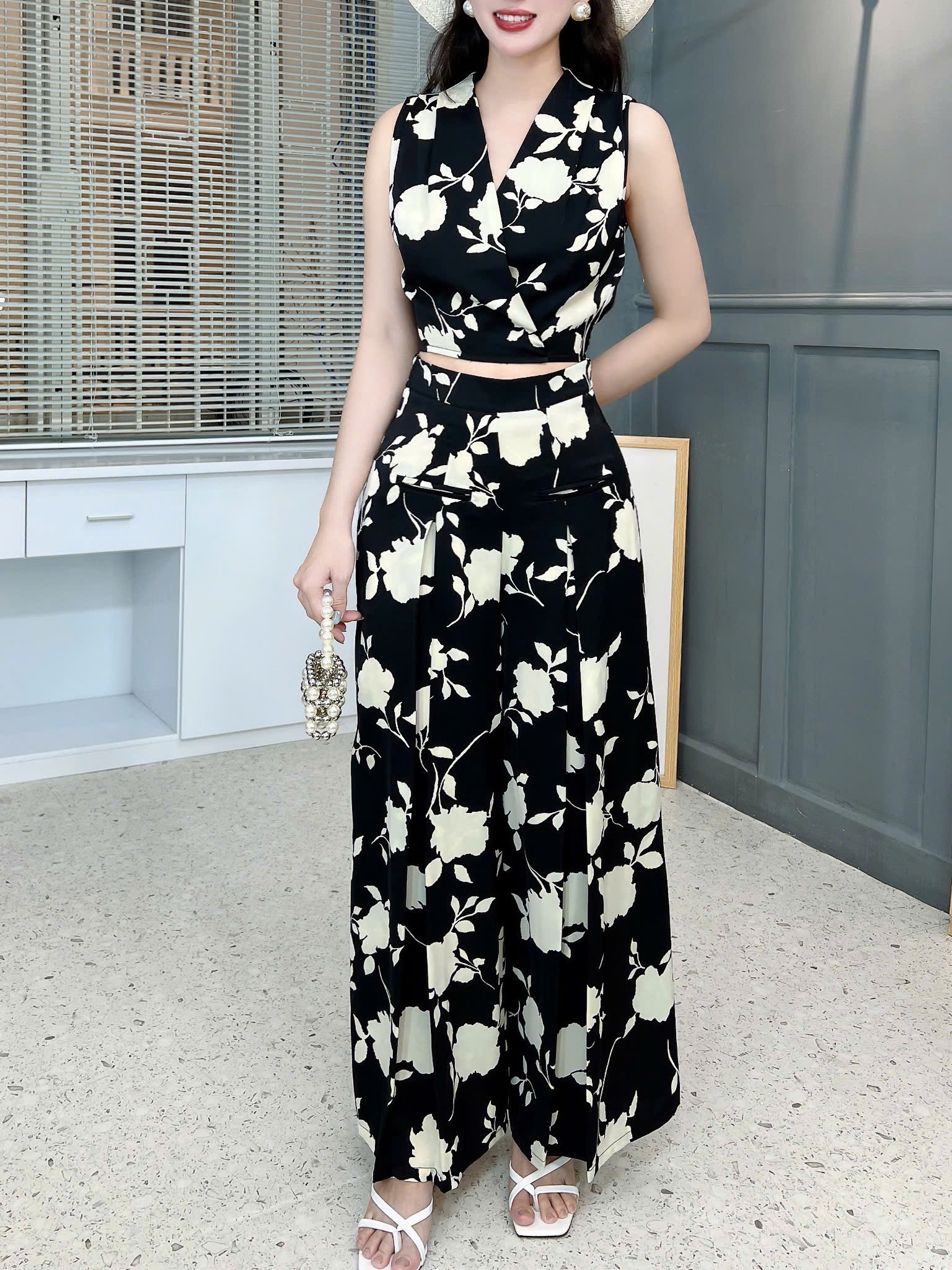 Set Bộ Nữ Áo Sát Nách Đắp Chéo Mix Quần Dài Ống Rộng 2 Túi Họa Tiết Đi Dạo Phố MIMIX - FL6