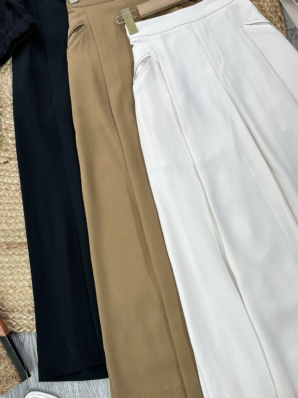 Set Bộ Trơn Nữ Áo Sát Cổ Tròn Nách Độn Vai Mix Quần Dáng Dài Đi Tiệc MIMIX - FL9