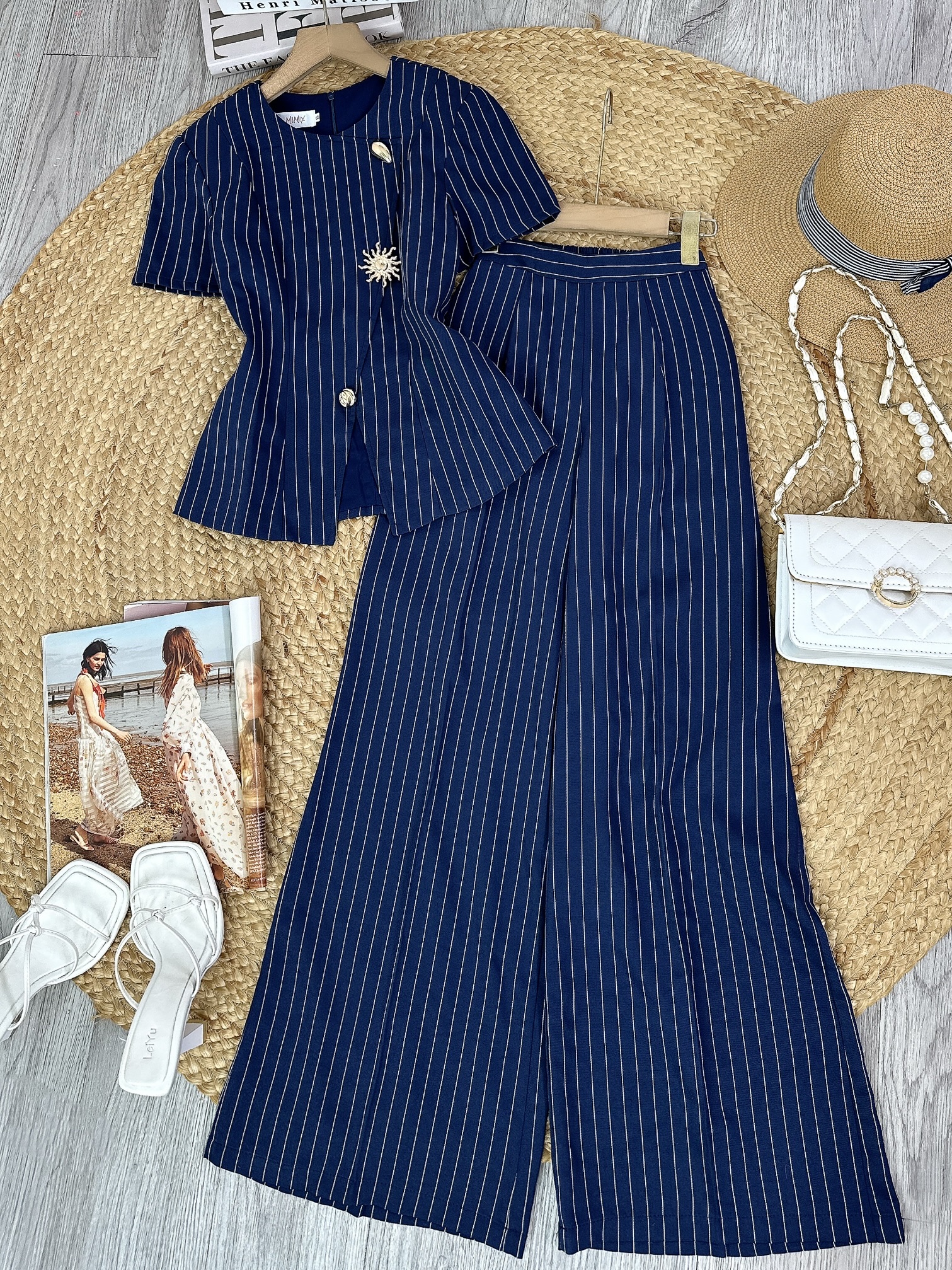 Set Bộ Vest Áo Cổ Tròn Phối Nút Kim Loại Cài Xéo Mix Quần Dài Chất Chéo Hàn Kẻ Sọc Công Sở MIMIX - FM2