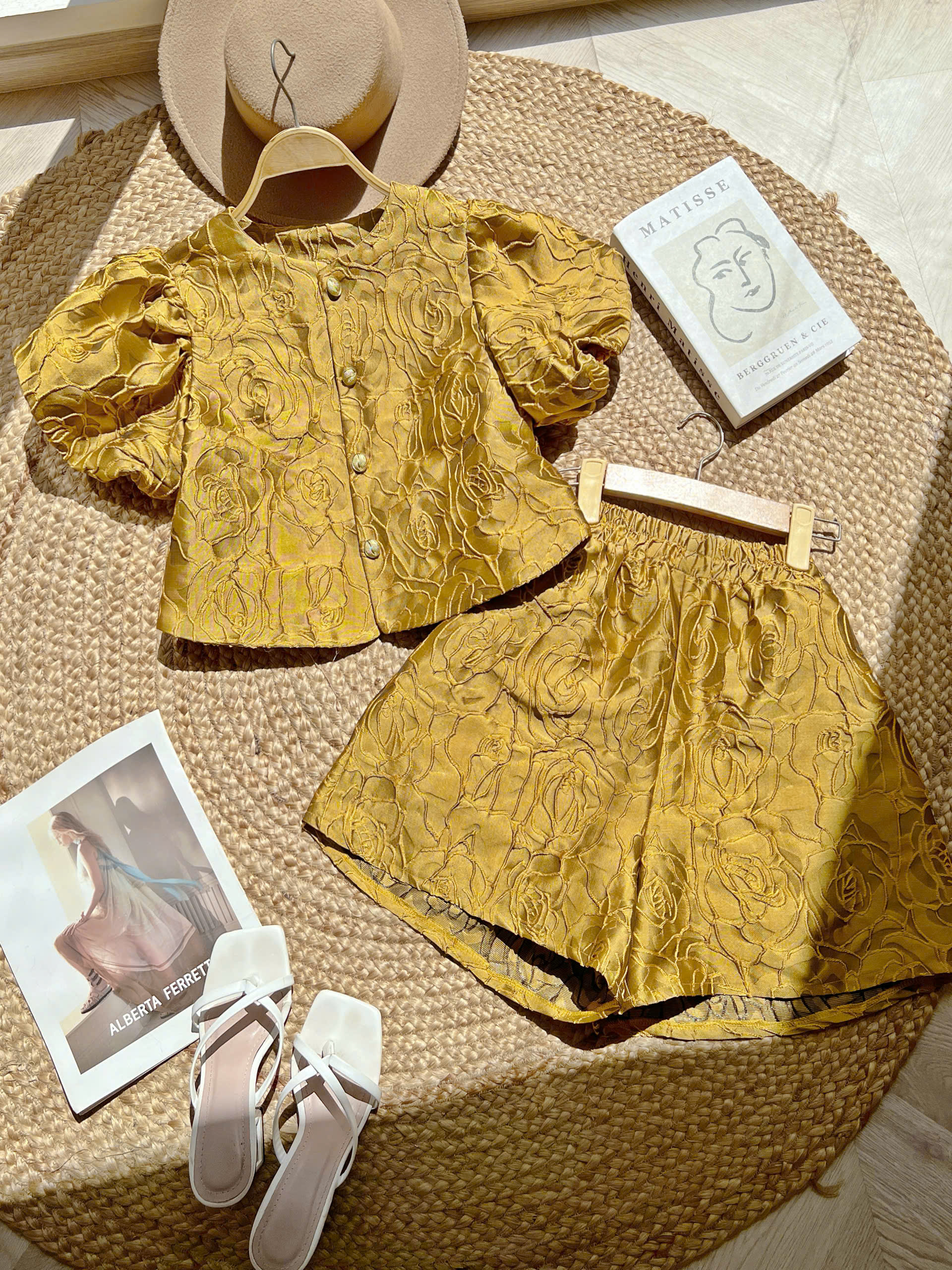 FQ0 - Set Short Taffeta Tay Bí
