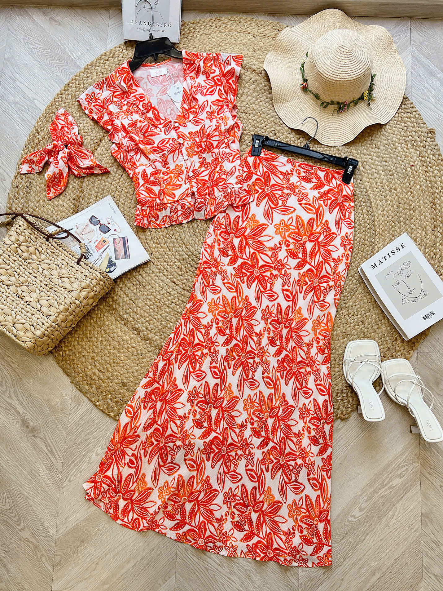 FI0 - Ruffle Sleeve Skirt Set