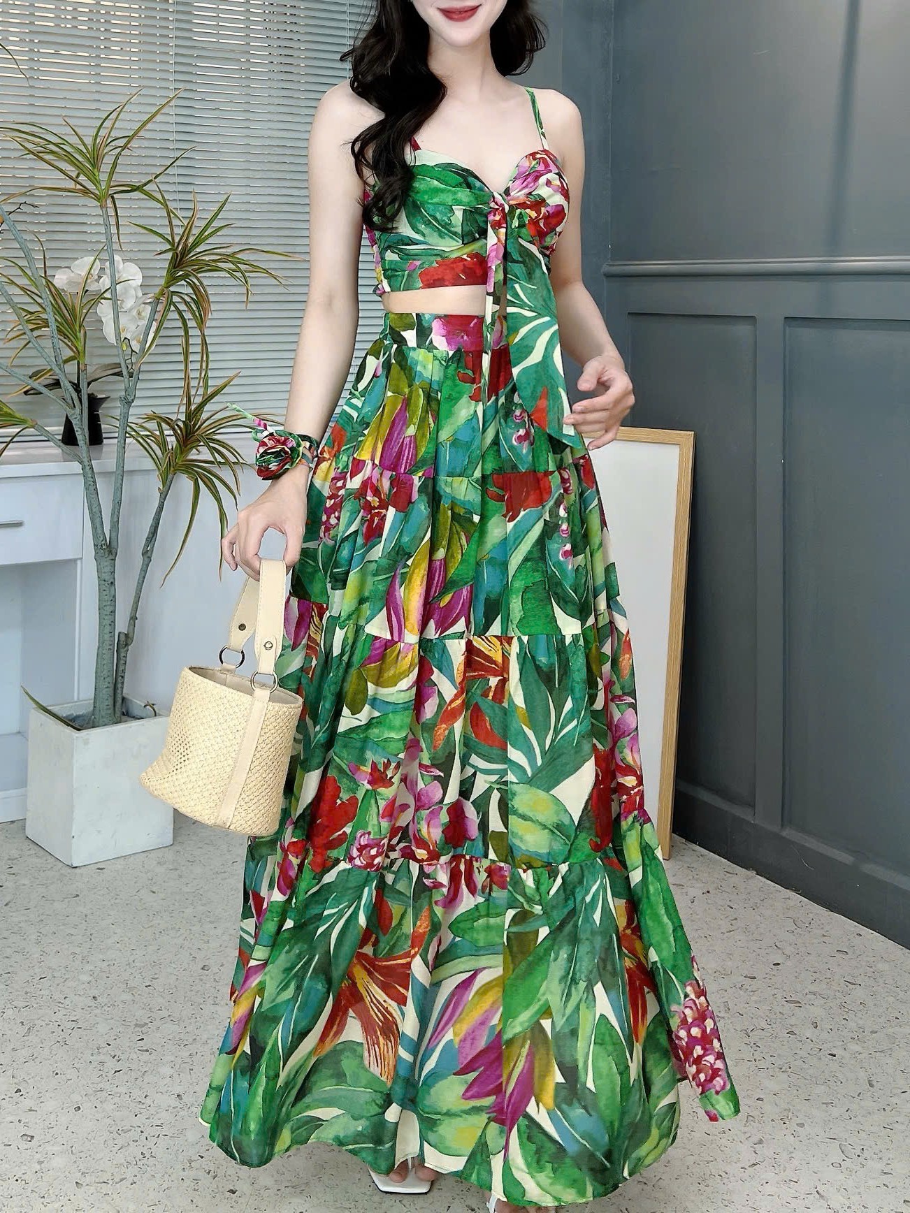 Set Váy Áo 2 Dây Cúp Ngực Mix Chân Váy Dáng Dài Chất Tơ Đi Biển MIMIX - FE4