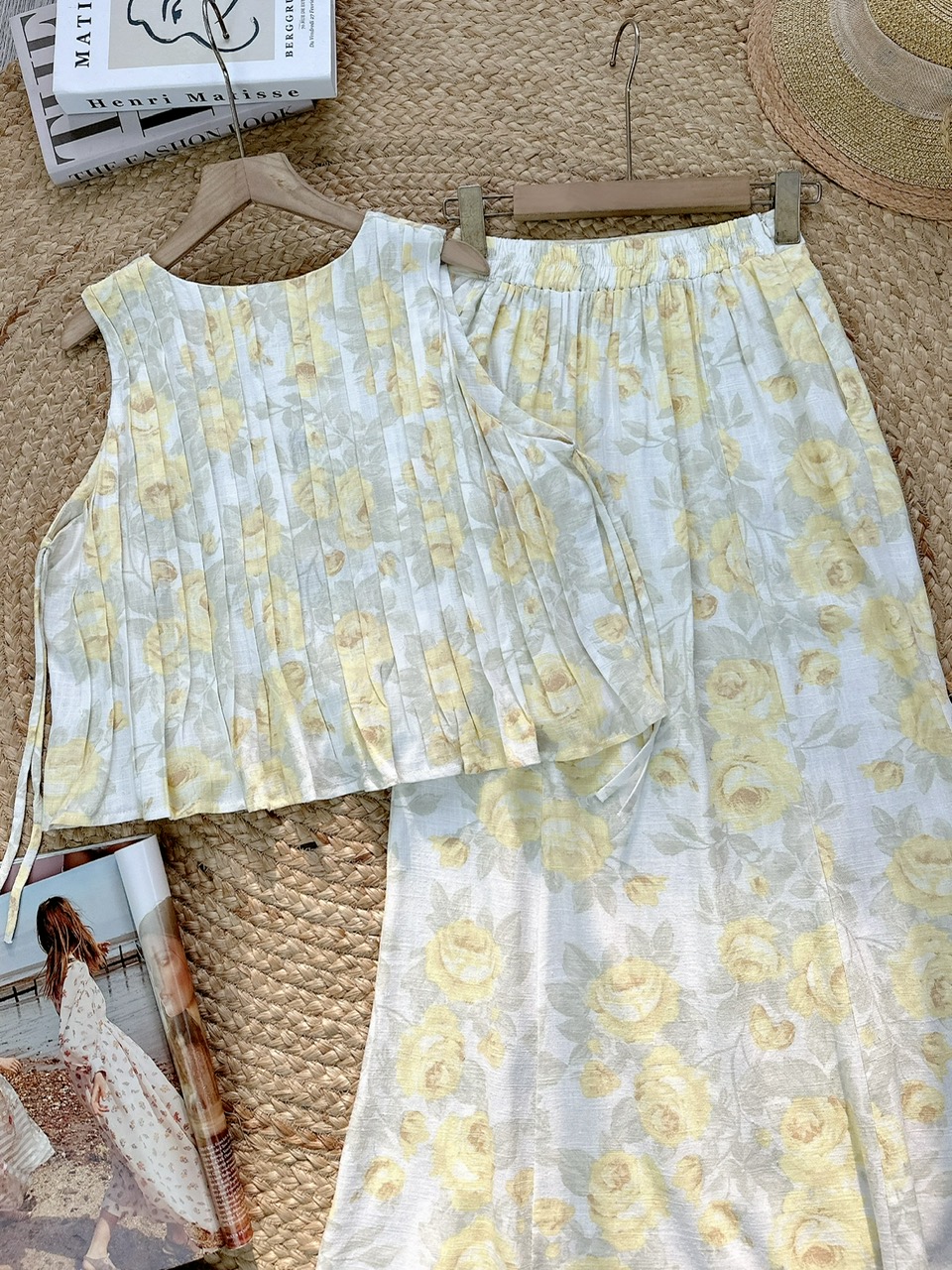 Set Váy Nữ Áo Sát Nách Nơ Đôi Mix Chân Váy Đuôi Cá Dáng Dài Chất Linen Gân Đi Biển MIMIX - FA0