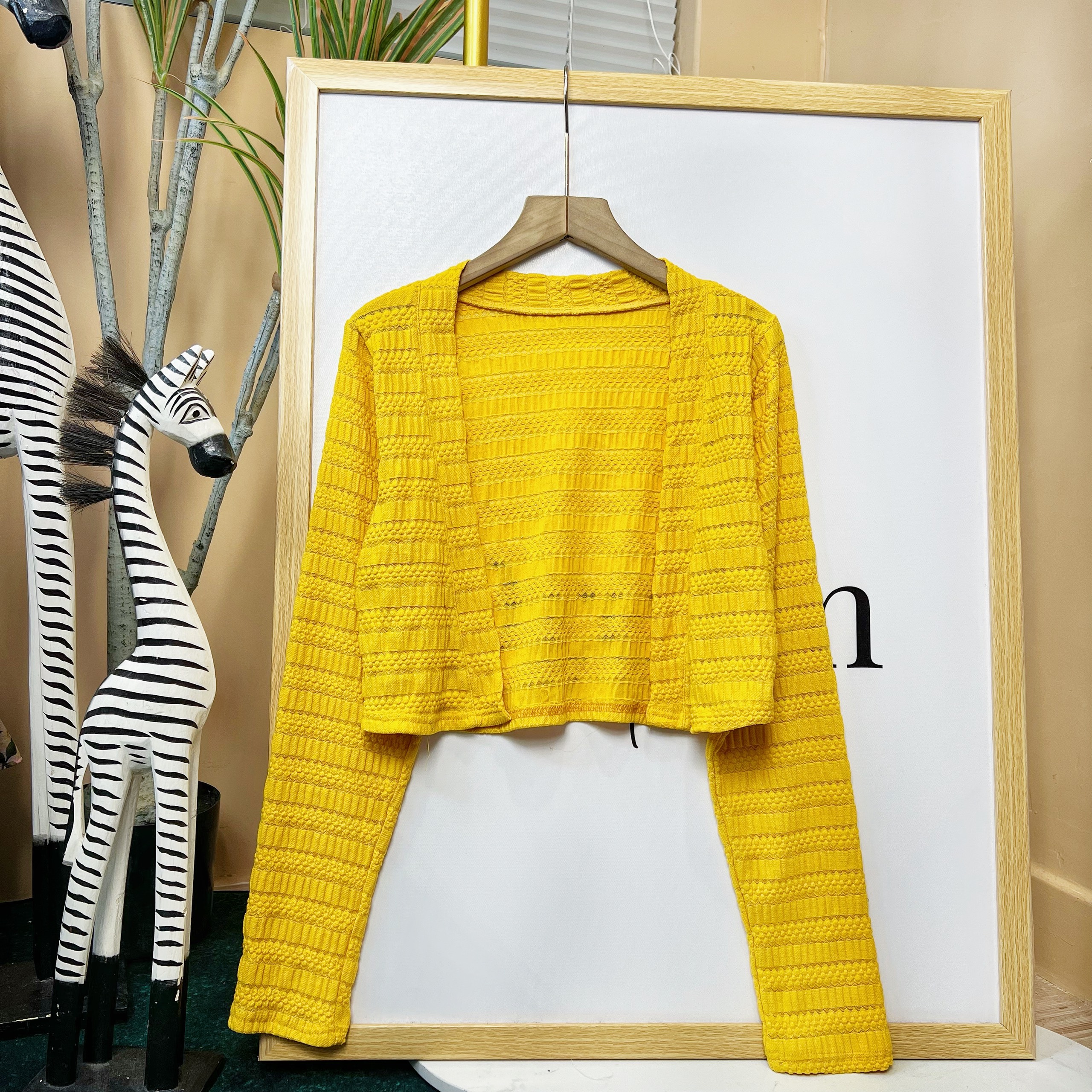 Áo Khoác Len Nữ Tay Dài Form Ngắn Đi Du Lịch MIMIX - CM1