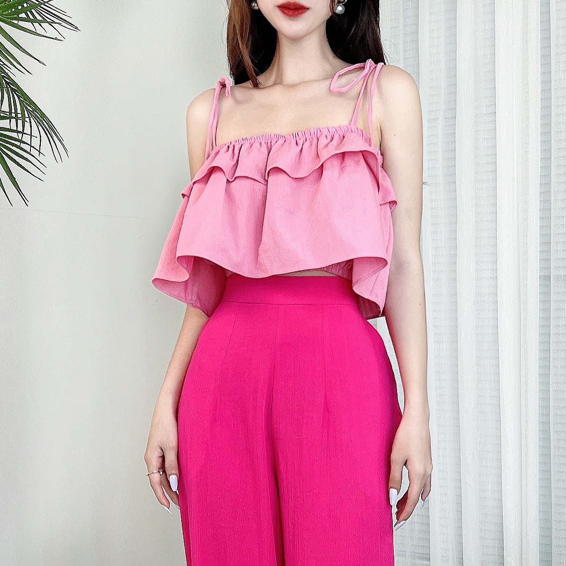 Áo 2 Dây Croptop Phối Bèo Tầng Đi Du Lịch Chất Linen Sướt MIMIX - CW4