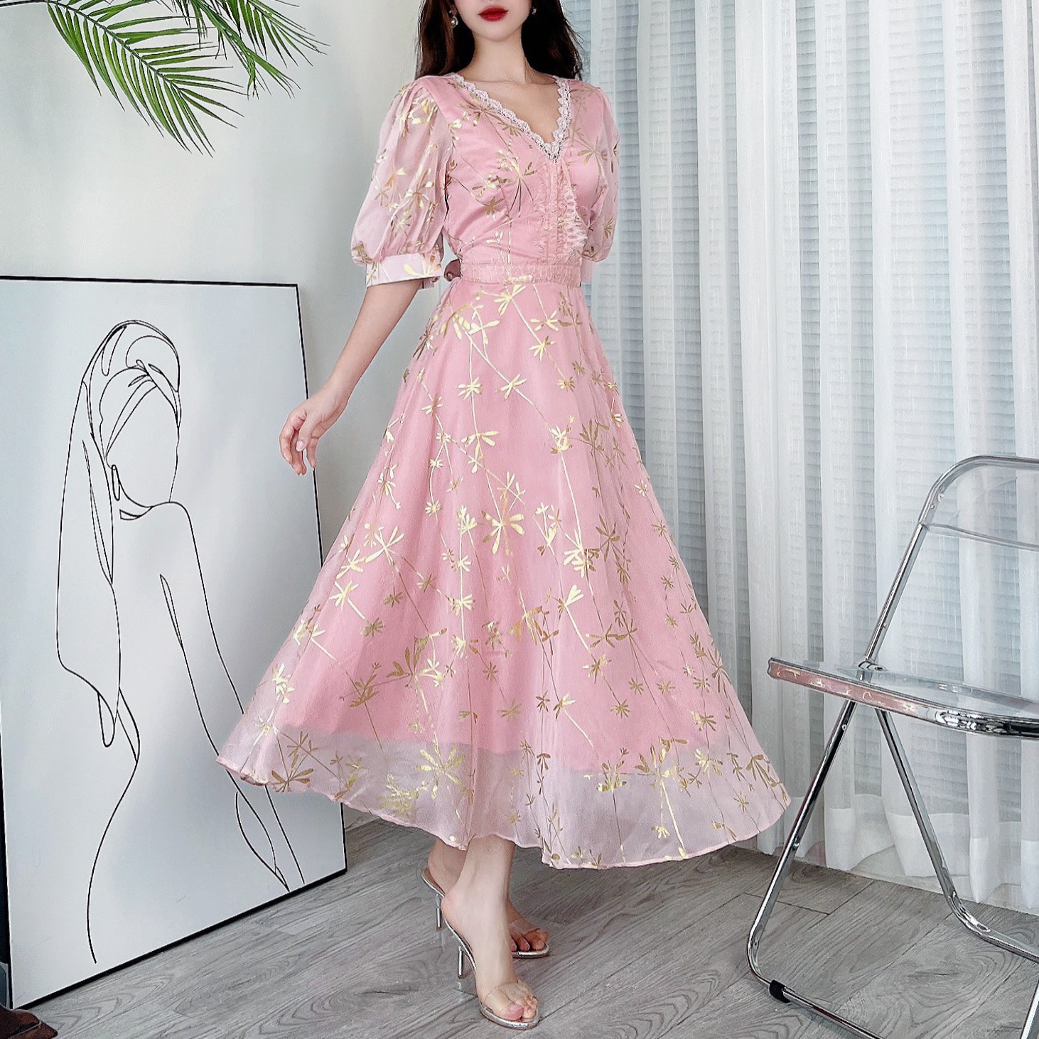 Đầm Maxi Hoa Cổ Phối Ren Ép Nhũ Tay Lửng Dáng Dài Chất Tơ Sọc Ép Nhũ Đi Tiệc MIMIX - DC7