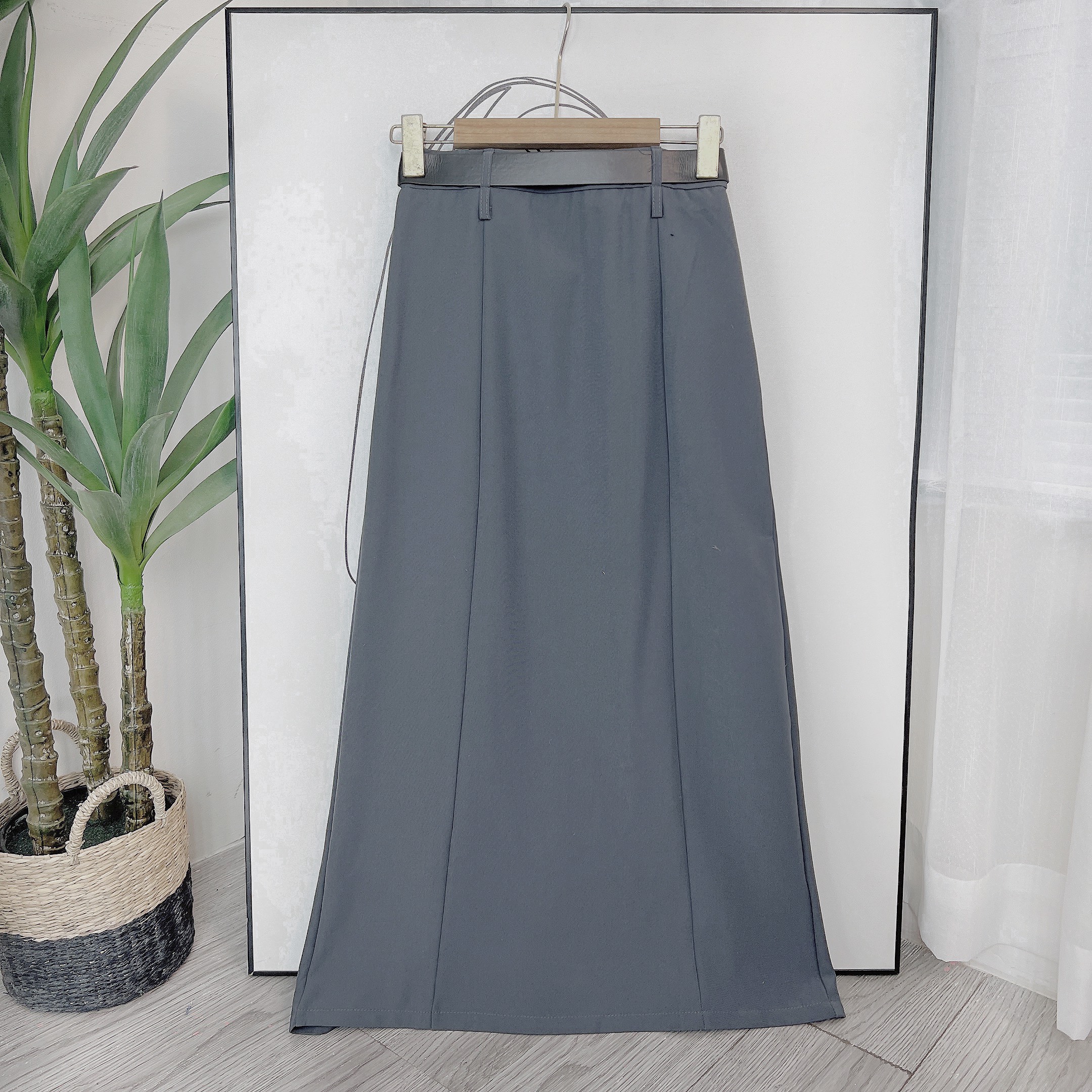 Chân Váy Nữ Form A Trơn Xẻ Tà Trước Tặng Kèm Thắt Lưng Chất Cotton Nhung Công Sở MIMIX - DI0