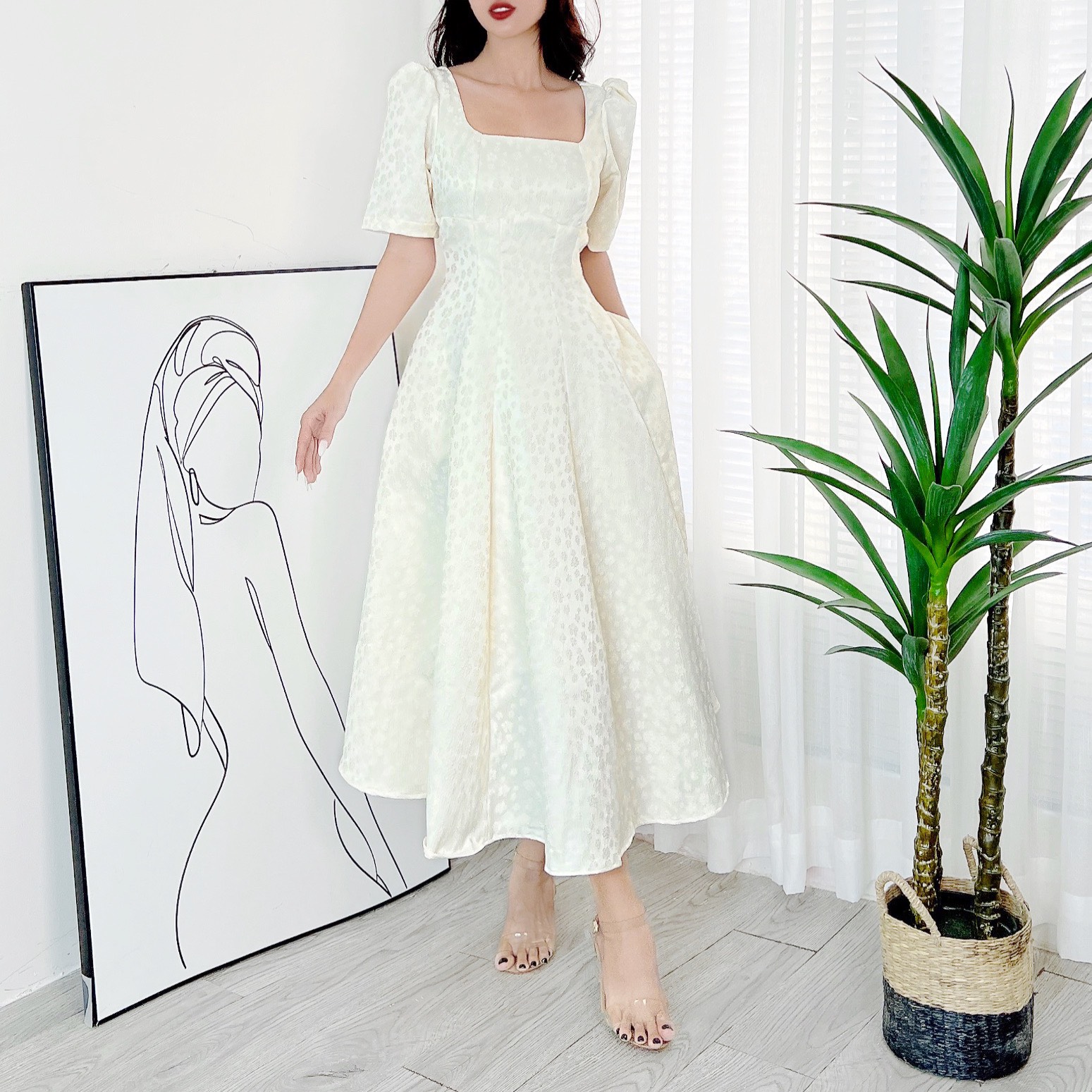Đầm Midi Nữ Cổ Vuông Tay Ngắn Dáng Dài Xòe Hoa Nổi Chất Gấm In Hoa QC Đi Tiệc MIMIX - DU4