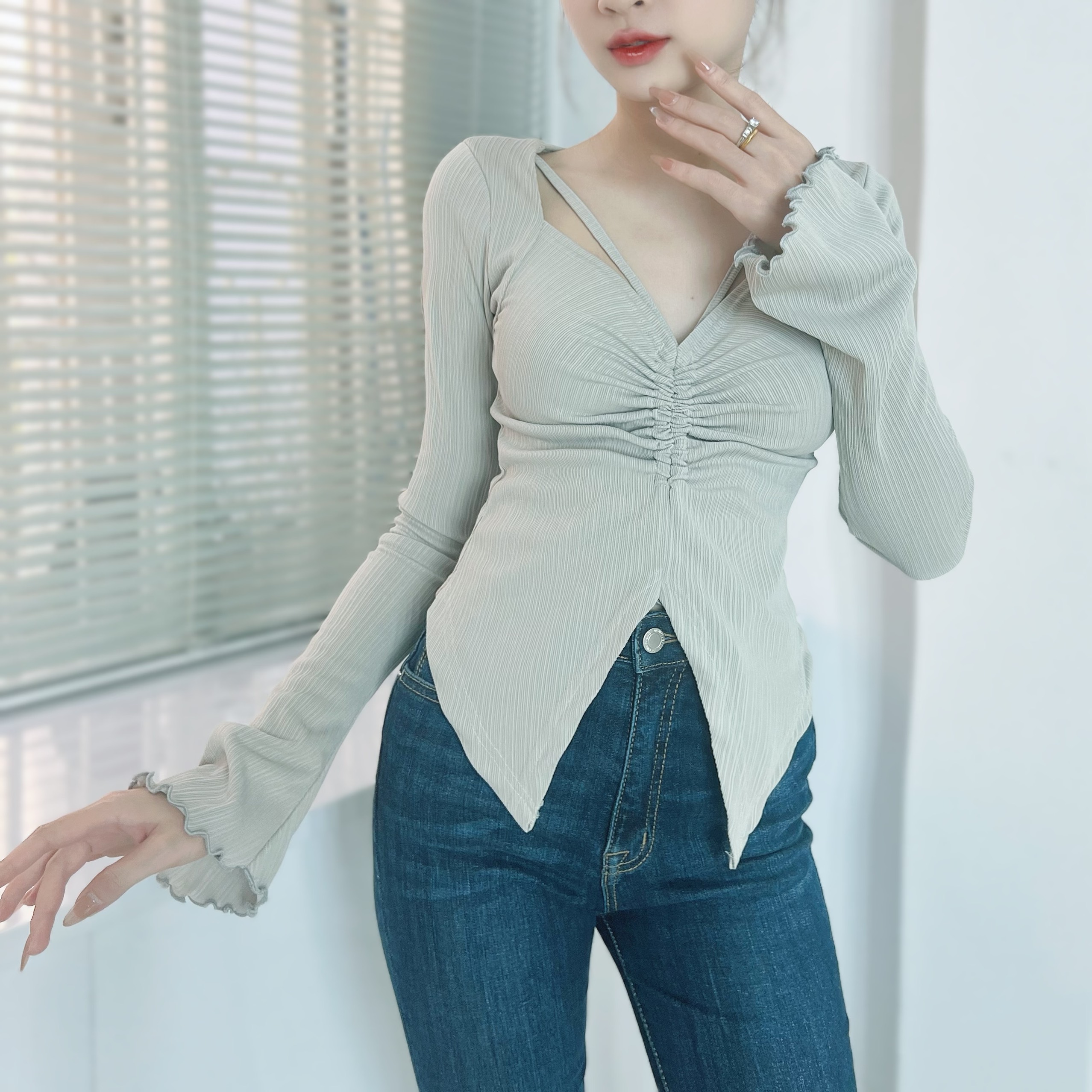 Áo Kiểu Nữ Vạt Xẻ Tay Dài Rút Dây Chất Thun Tăm QC Đi Làm Đi Chơi MIMIX - DZ7