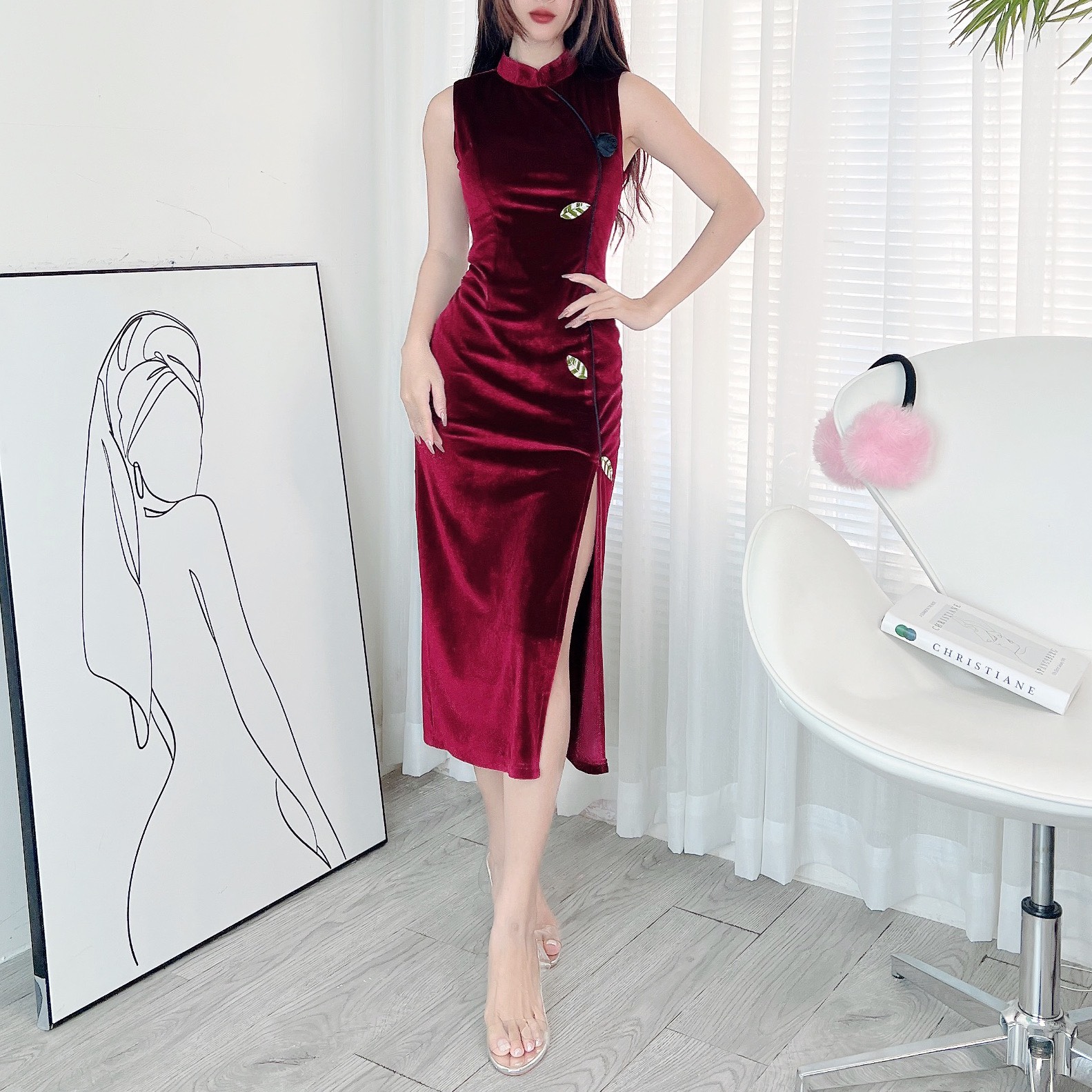 Đầm Body Nhung Nữ Thêu Phối Xẻ Tà 2 Màu Trơn Nhung Thun Thêu Đi Tiệc MIMIX - DZ1