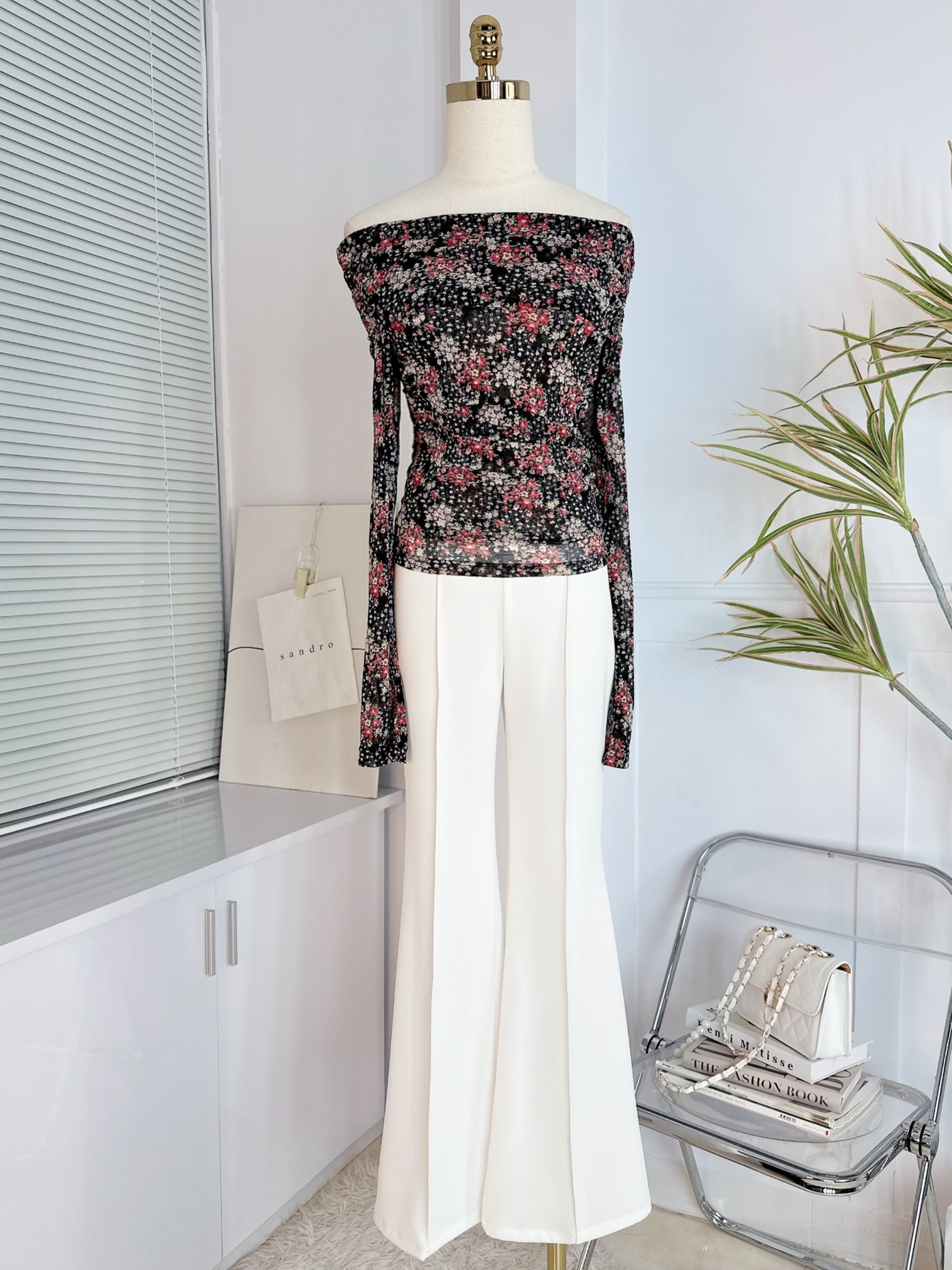 Áo Kiểu Nữ Hoa Tay Dài Trễ Vai Chất Thun Lưới In Hoa Đi Dạo Phố MIMIX - EB1