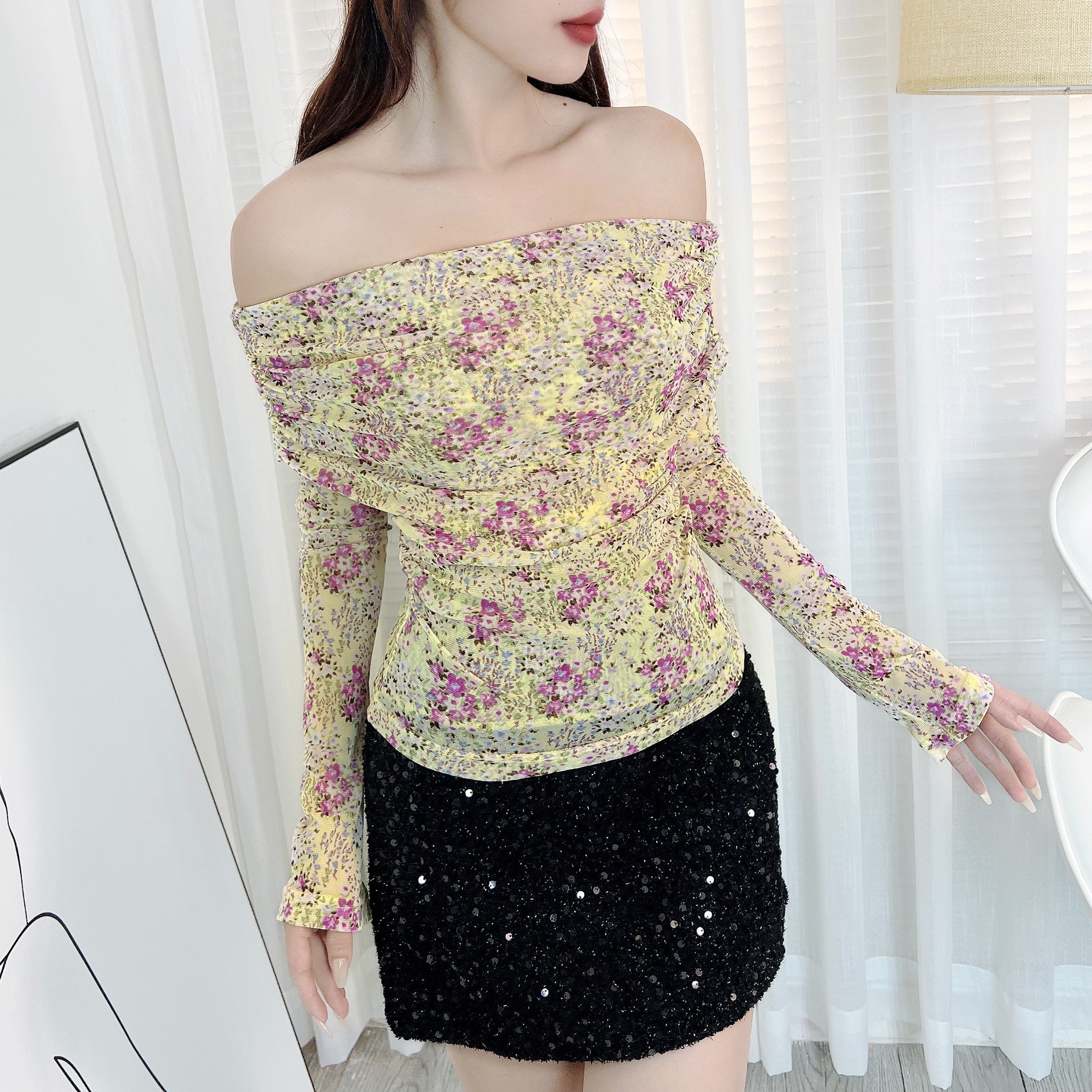 Áo Kiểu Nữ Hoa Tay Dài Trễ Vai Chất Thun Lưới In Hoa Đi Dạo Phố MIMIX - EB1