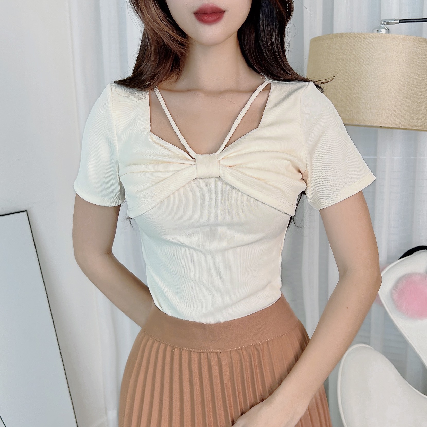Áo Kiểu Nữ Trơn Phối Nơ Dây Cổ Chất Tăm Nhuyễn Đi Làm Đi Chơi MIMIX - EC1