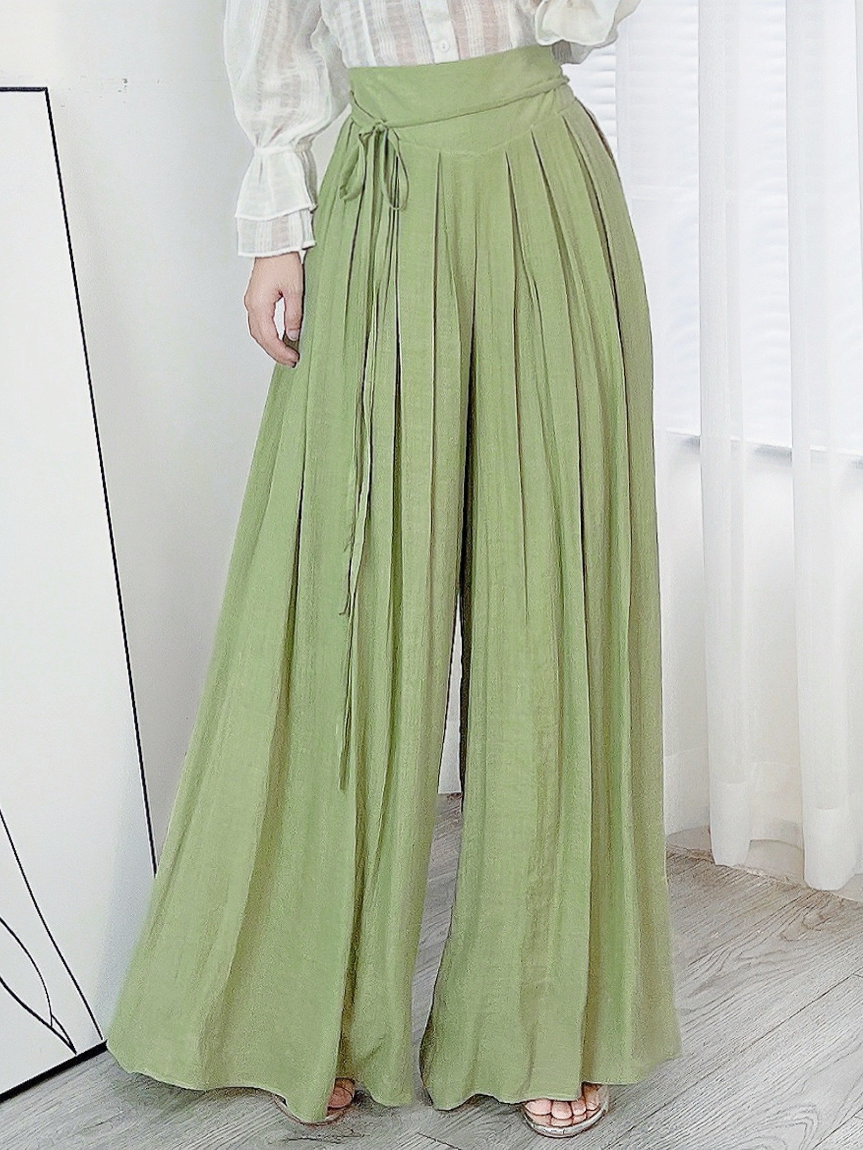 Quần Culottes Xếp Ly Trơn Lưng V Dáng Dài Nữ Tính Đi Du Lịch Chất Linen Tơ Sước MIMIX - DG8