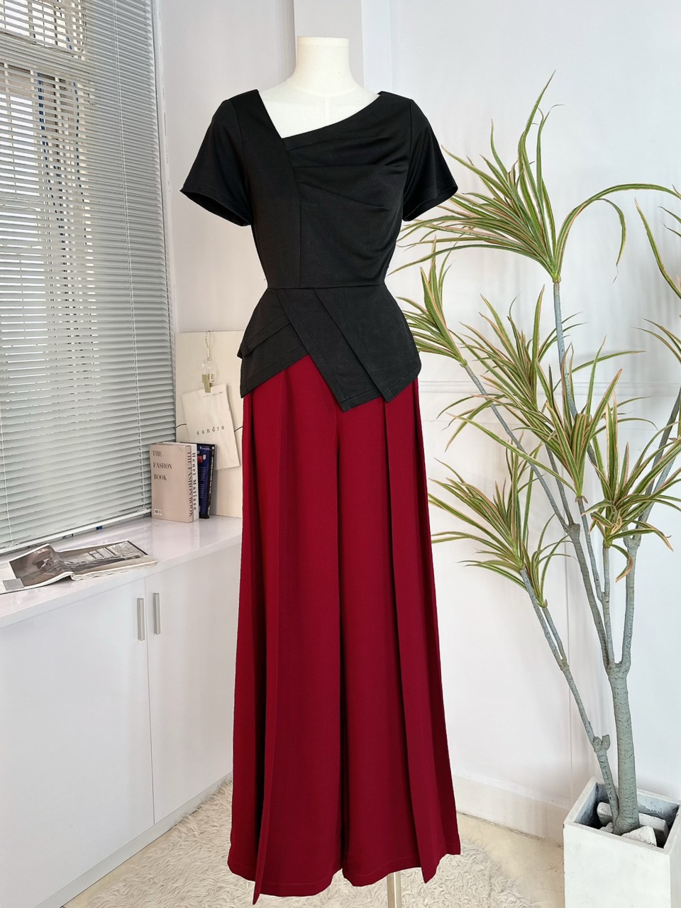 Áo Nữ Kiểu Peplum Trơn Phối Xẻ Tay Ngắn Chất Thun Mịn Dày Công Sở MIMIX - EF5