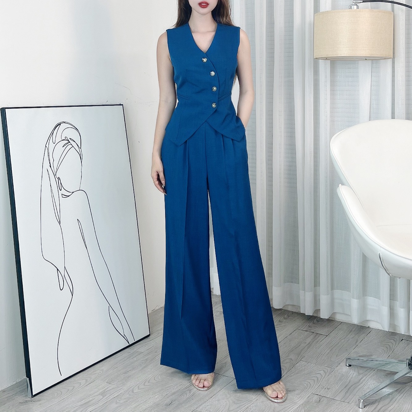 Set Bộ Gile Áo Cổ V Vạt Nhọn Phối Nút Lệch Kèm Quần Suông Dáng Dài Chất Chéo Hàn MIMIX - EJ2