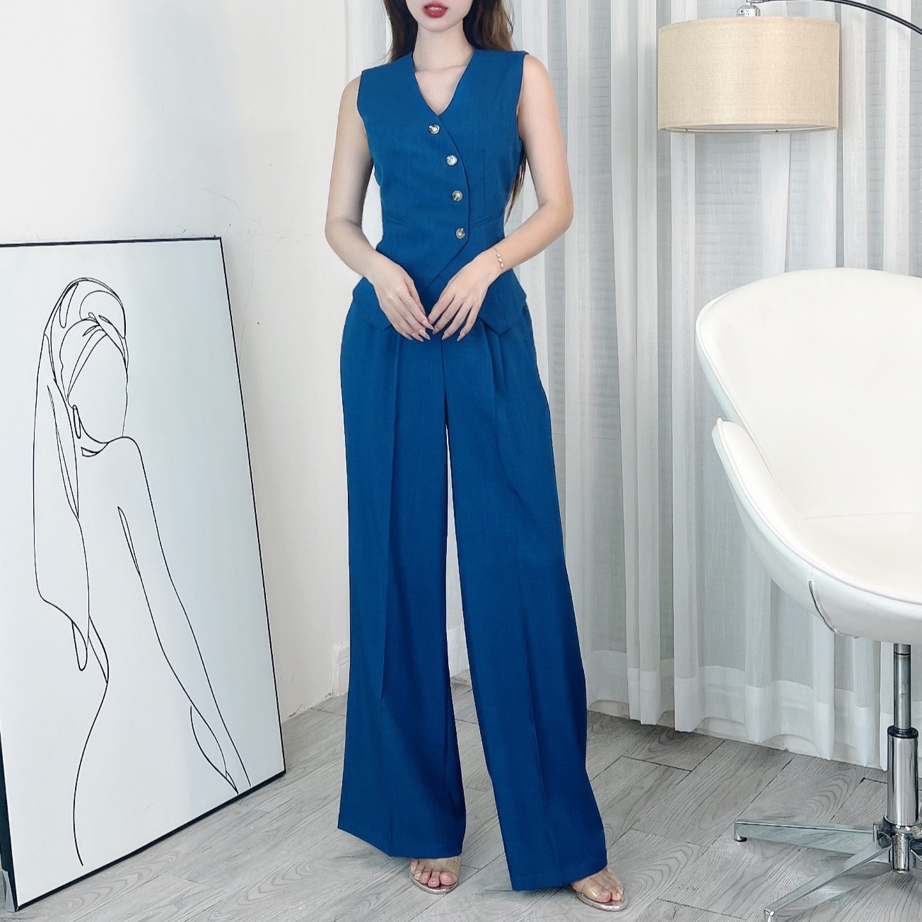 Set Bộ Gile Áo Cổ V Vạt Nhọn Phối Nút Lệch Kèm Quần Suông Dáng Dài Chất Chéo Hàn MIMIX - EJ2