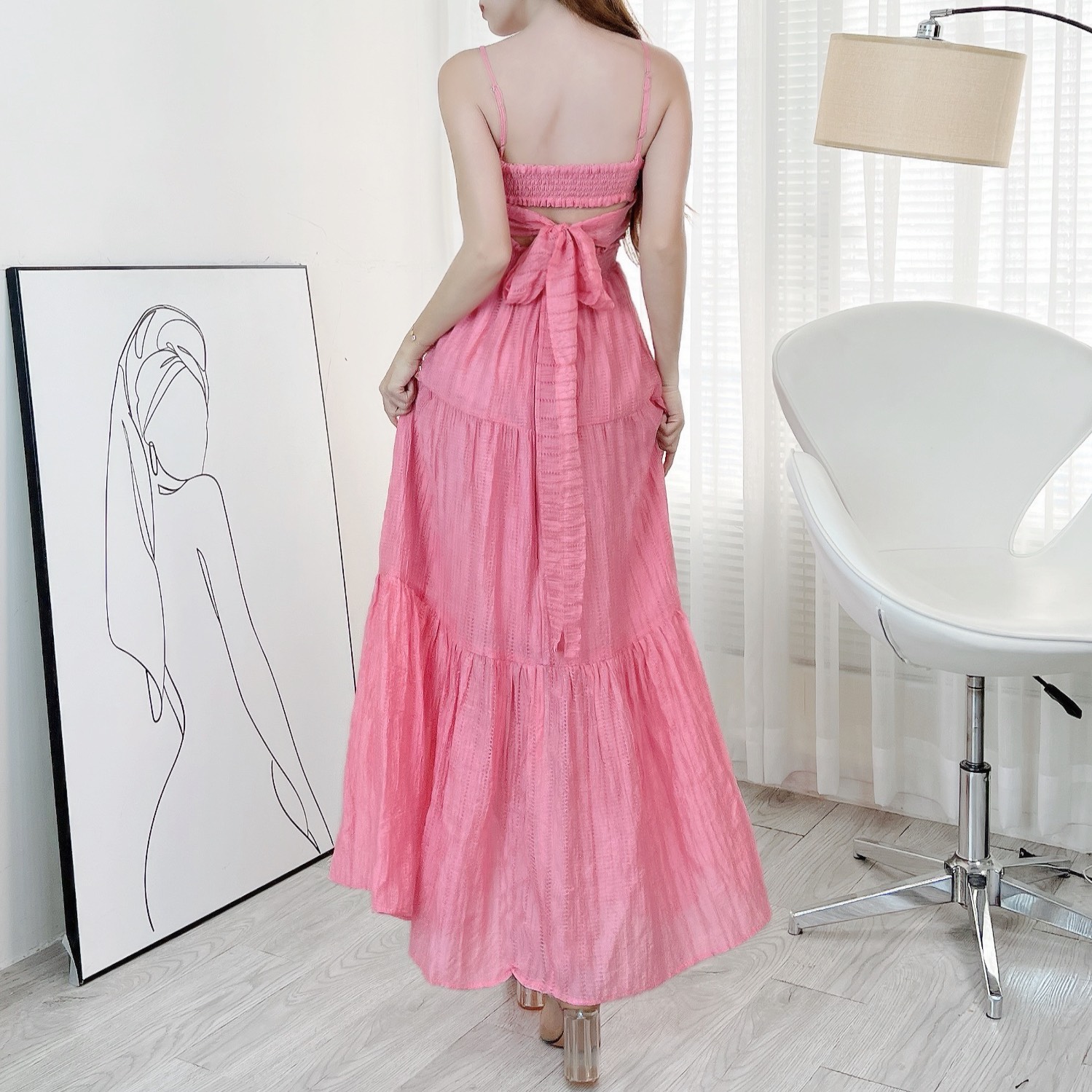 Đầm Maxi Trơn Nữ 2 Dây Cut Out Lưng Dáng Dài Xòe Có Cột Eo Chất Tơ Nhún QC Đi Biển MIMIX - EM2