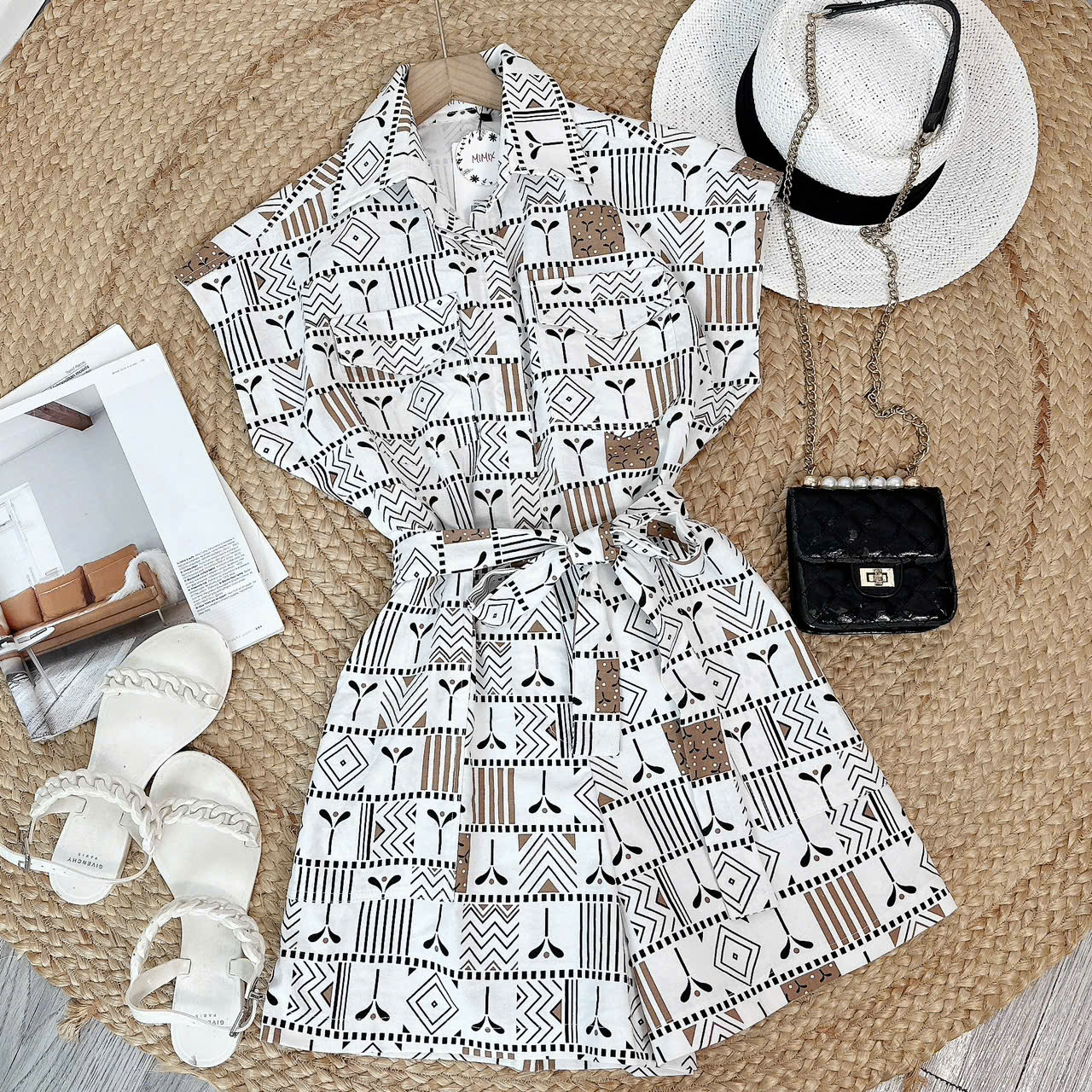 Jumpsuit Short Hoa Phối Túi Hộp Chất Linen Bột Đi Du Lịch MIMIX - ES5