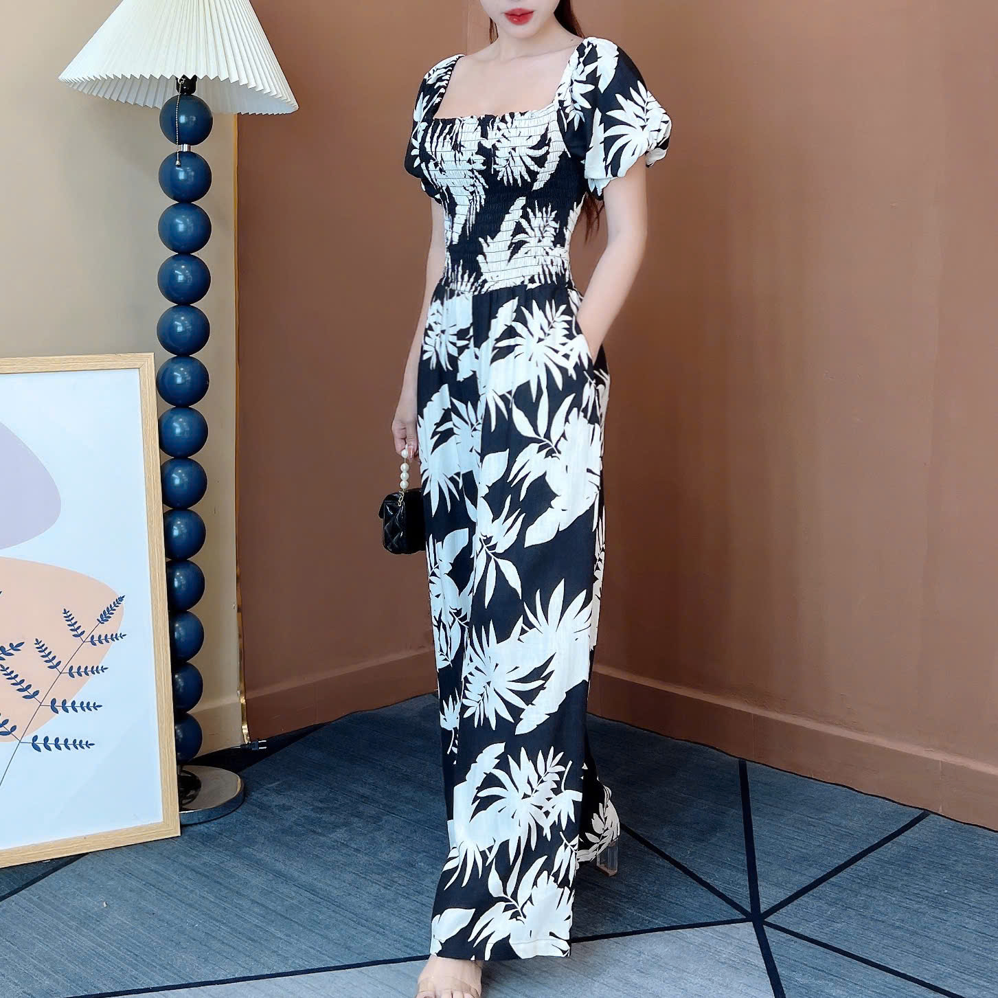 Jumpsuit Nữ Họa Tiết Lá Cổ Vuông Tay Bồng Bo Chun Chất Linen Sợi Tự Nhiên Đi Du Lịch MIMIX - ET6