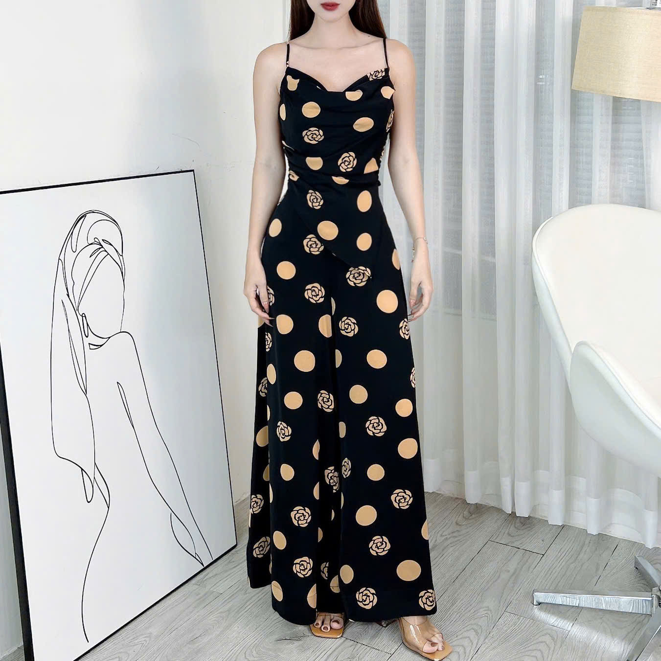 Set Bộ Họa Tiết Áo 2 Dây Cổ Đổ Tà Nhọn Kèm Quần Dài Ống A Chất Lụa Mango Đi Du Lịch MIMIX - EB7