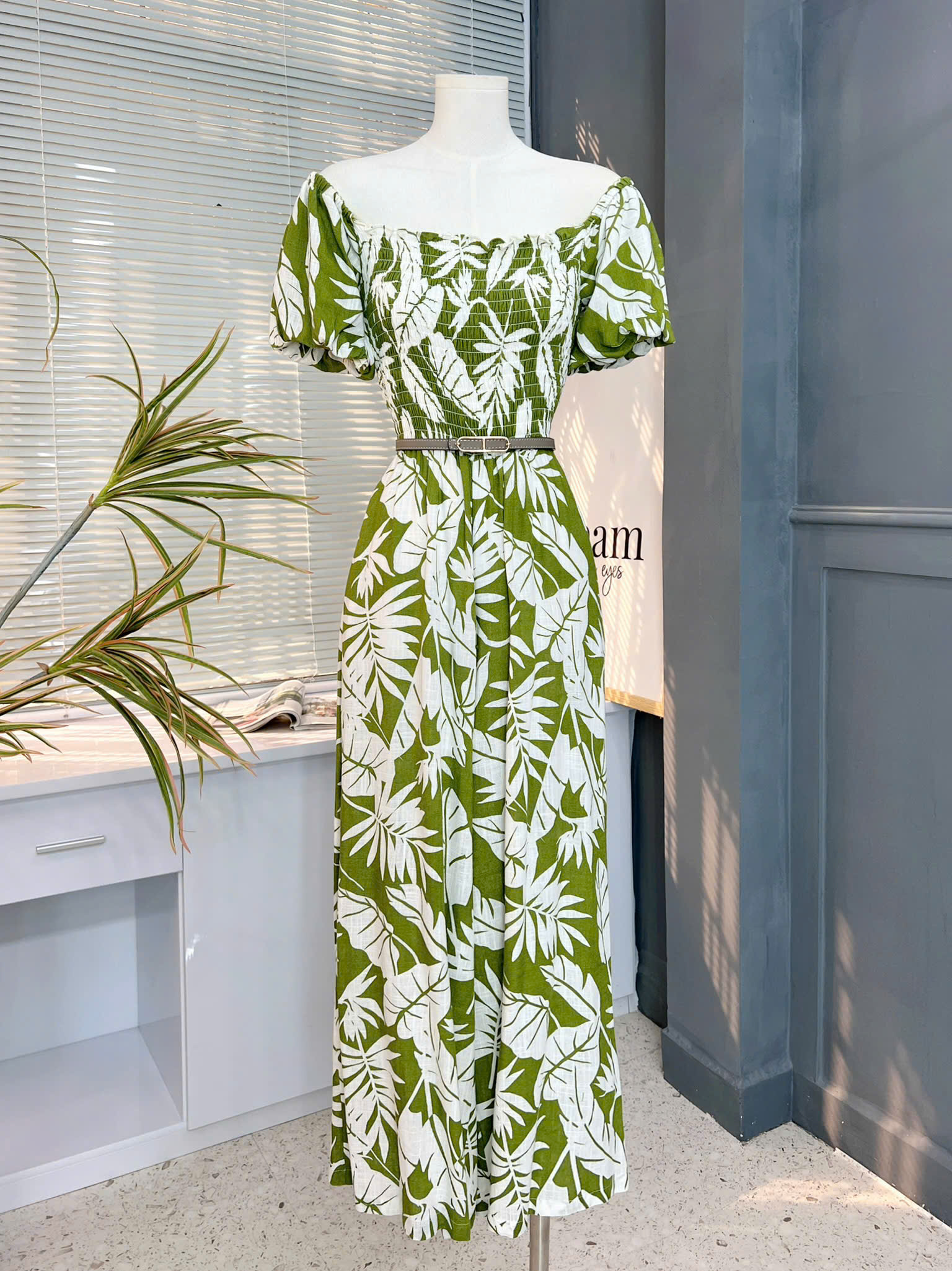 Jumpsuit Nữ Họa Tiết Lá Cổ Vuông Tay Bồng Bo Chun Chất Linen Sợi Tự Nhiên Đi Du Lịch MIMIX - ET6