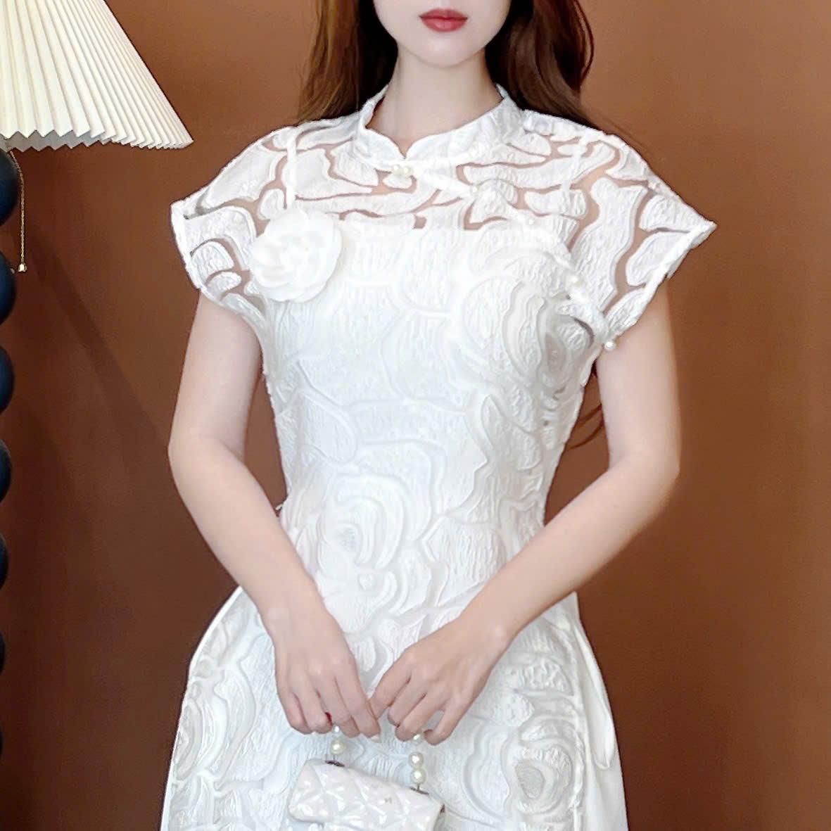 Set Áo Dài Nữ Cách Tân Chất Ren Ép 3D Kèm Đầm 2 Dây Chất Chéo Lụa MIMIX - DW9