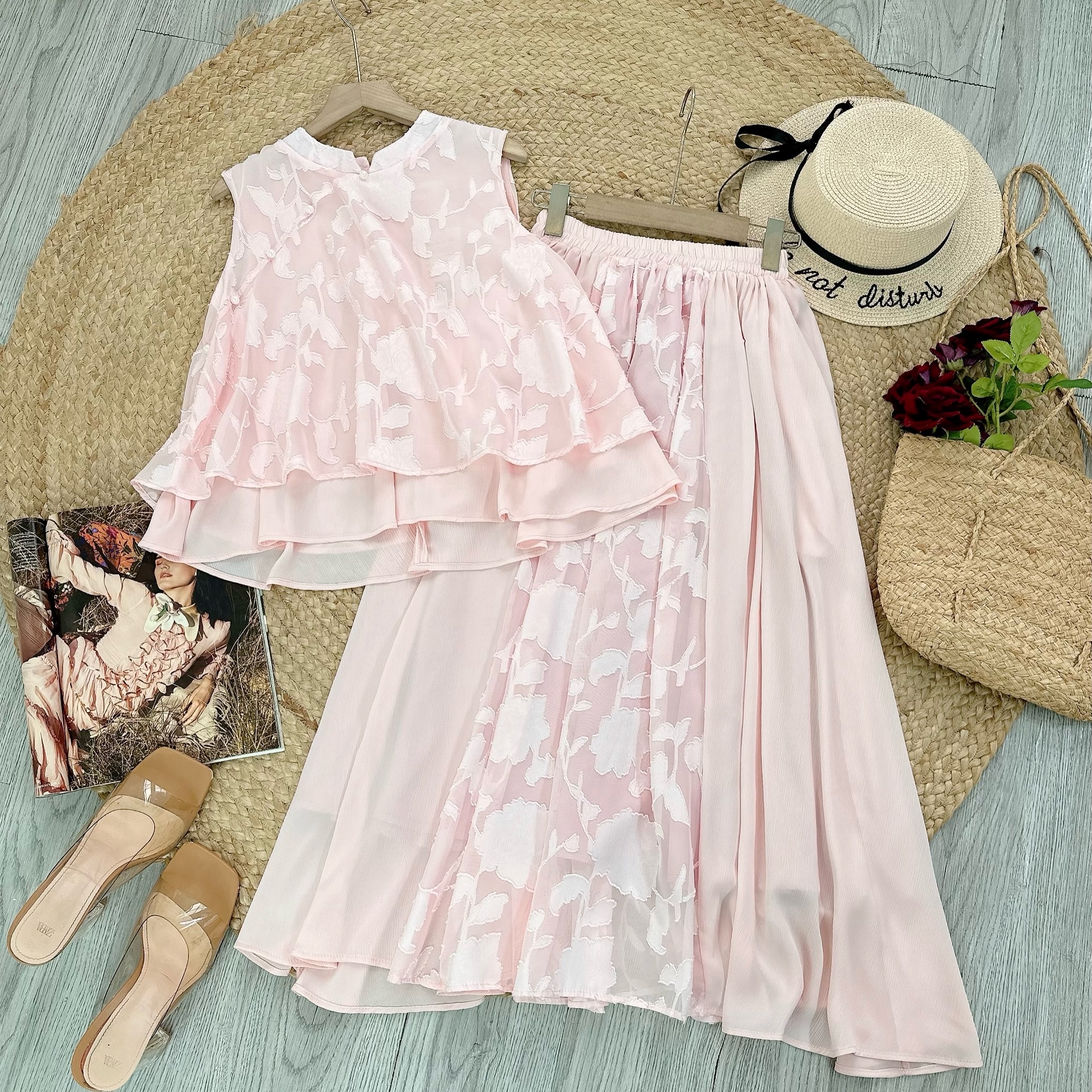 Set Váy Nữ Áo Baby Doll Sát Nách Và Chân Váy Mix Chất Tơ Ép Hoa Đi Biển MIMIX - EV9