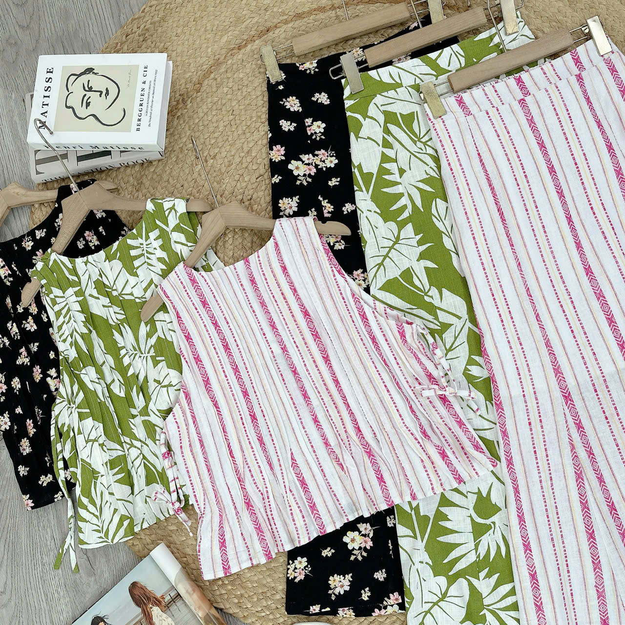 Set Váy Nữ Áo Sát Nách Nơ Đôi Mix Chân Váy Đuôi Cá Dáng Dài Chất Linen Gân Đi Biển MIMIX - FA0