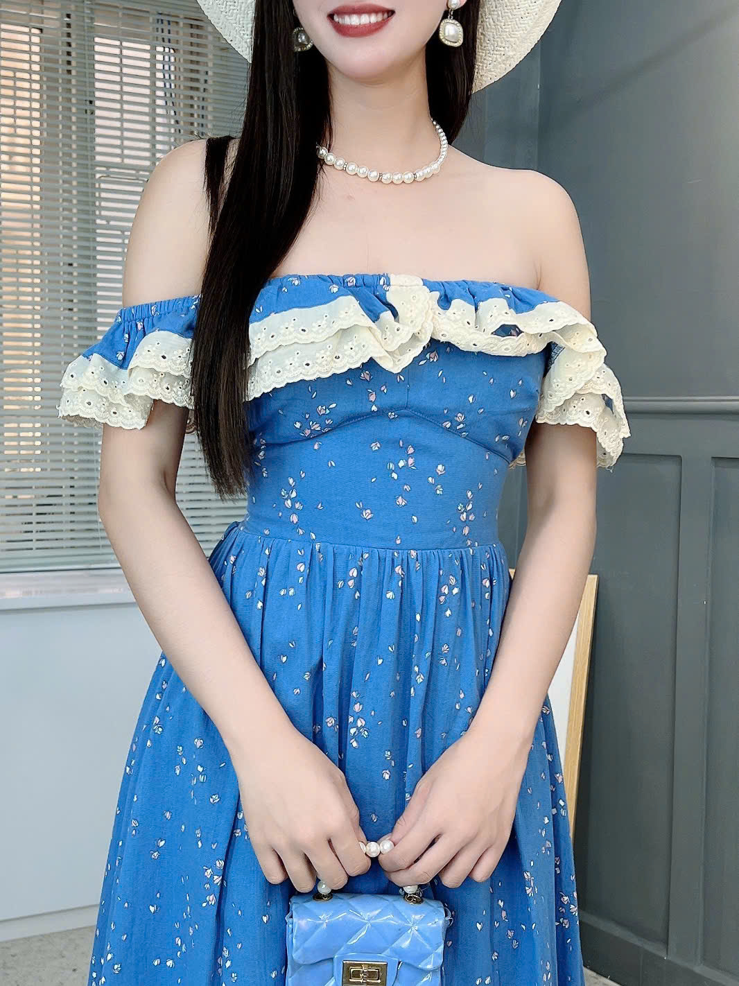 Đầm Bèo Hoa Cổ Viền Ren Cotton Đi Dạo Phố MIMIX FO1