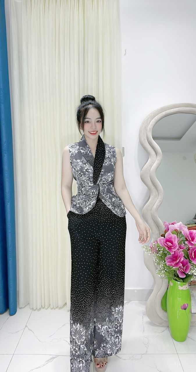 Set Bộ Sát Nách Xoắn Eo