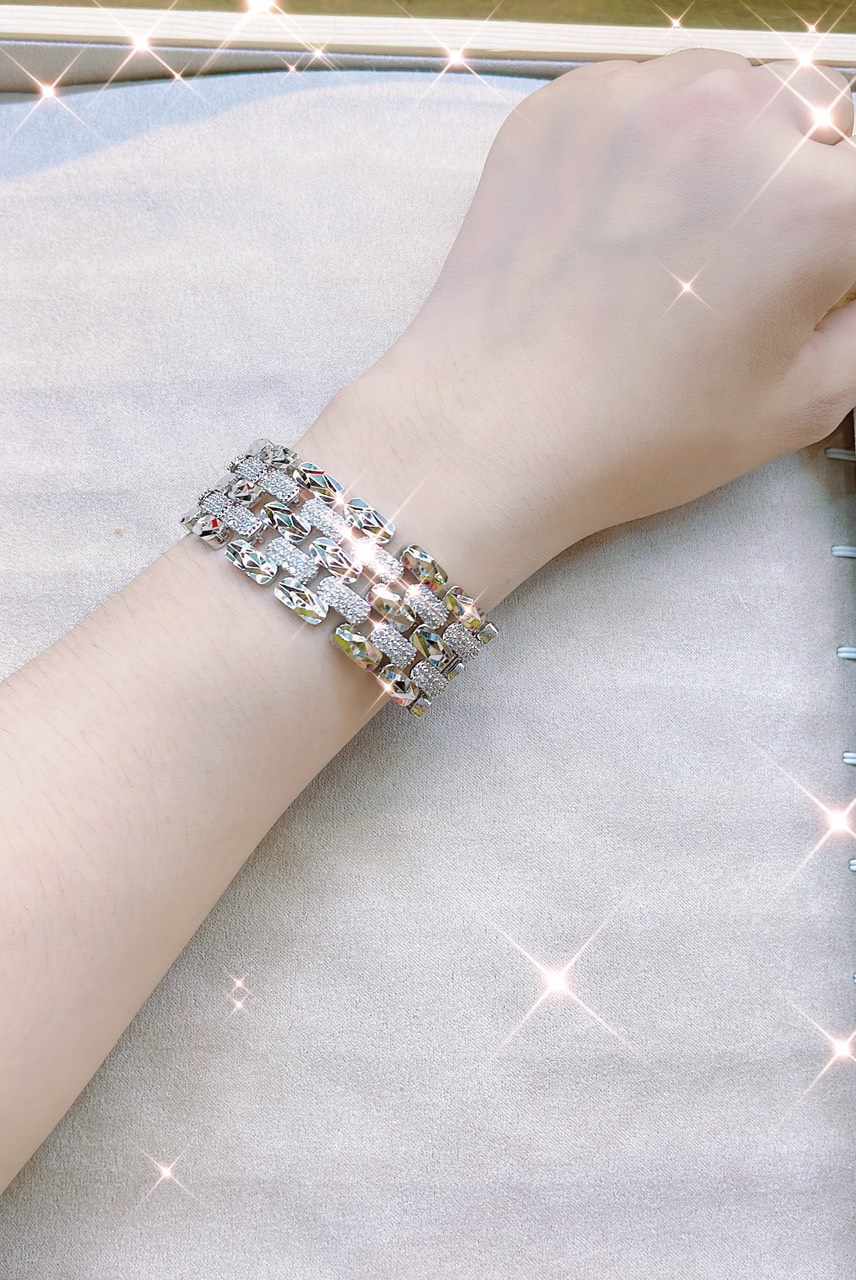 Lắc Tay Xi Đính Đá Cao Cấp