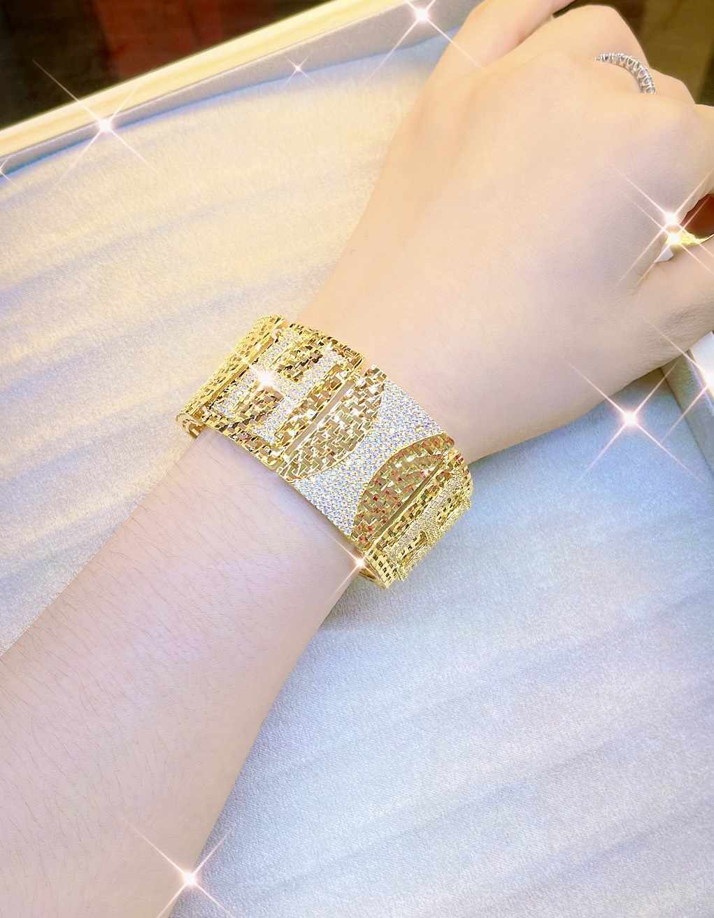Lắc Tay Xi Đính Đá Cao Cấp