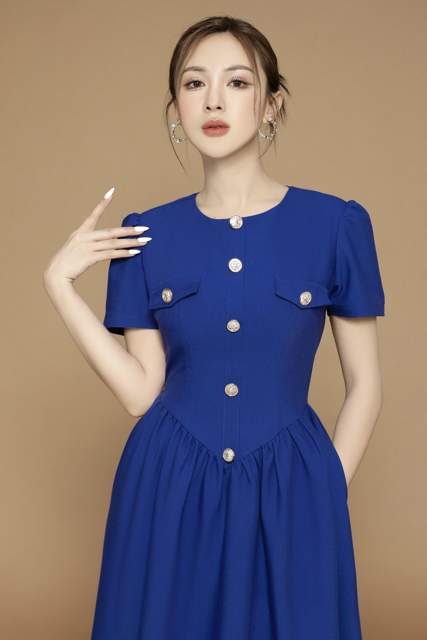 Đầm Xòe Cổ Tròn Phối Nắp Túi QC CC