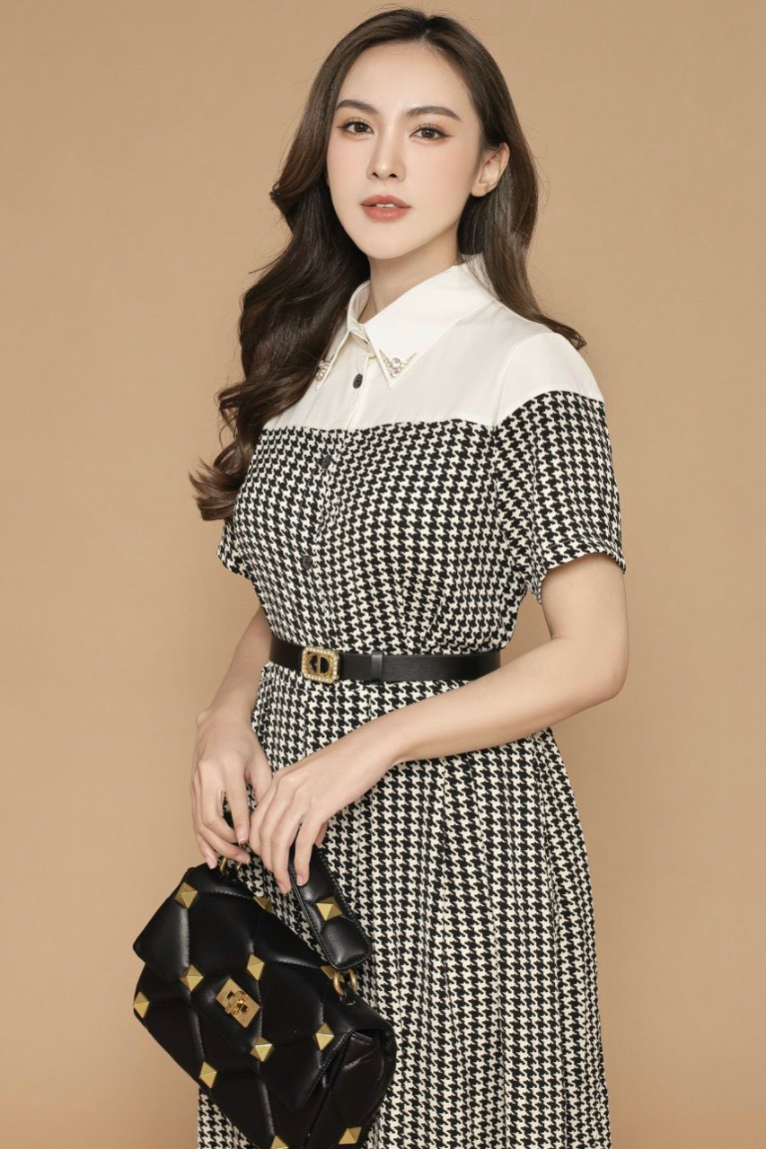 Đầm Qc Sơ Mi Caro Phối Trắng