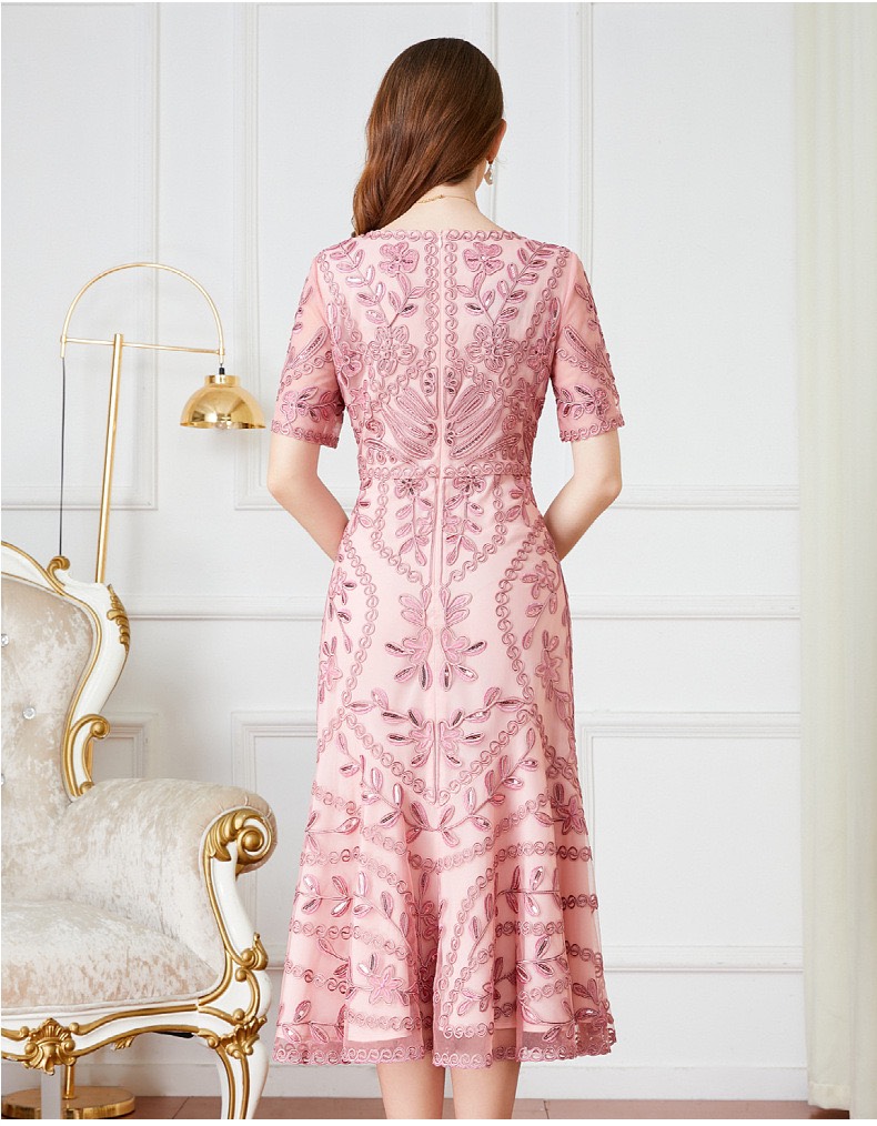 Đầm Ren Qc Form Đuôi Cá