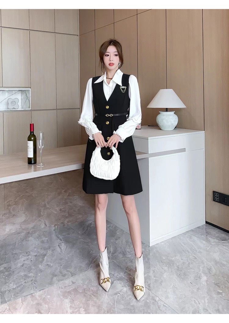 Set Đầm Qc Gồm Váy Gile Kem Áo Sơ Mi Lụa