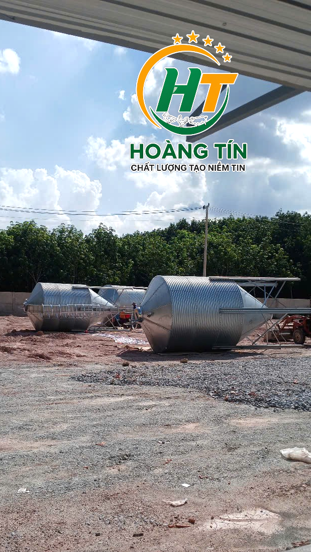 Thi Công 8 Bồn Silo 14 Tấn Cho Trại Gà Tại Dầu Tiếng – Giải Pháp Lưu Trữ Cám Hiện Đại, Tiết Kiệm Chi Phí